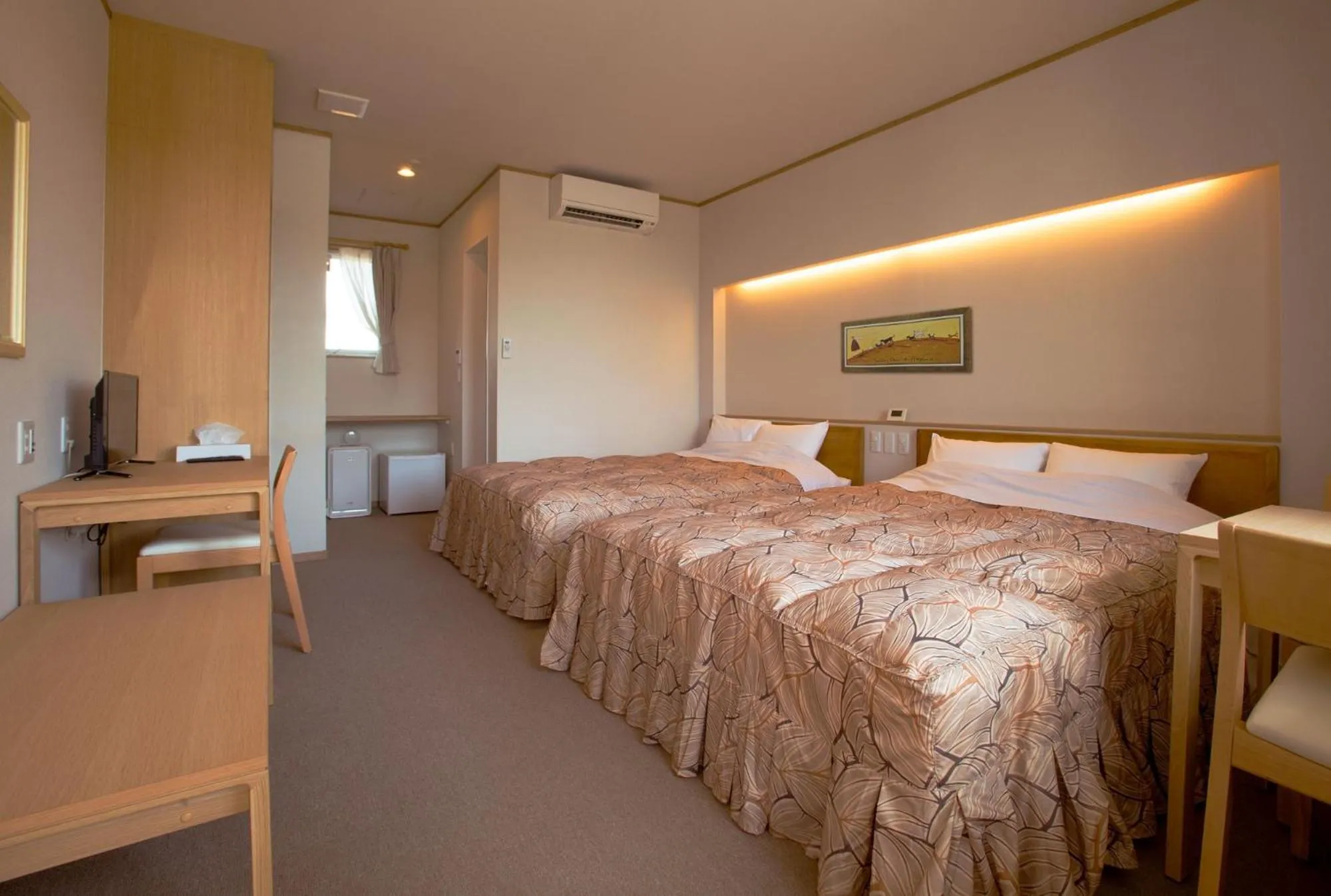 Photo of the whole room, Bed in Family Stay Tsukuba Room