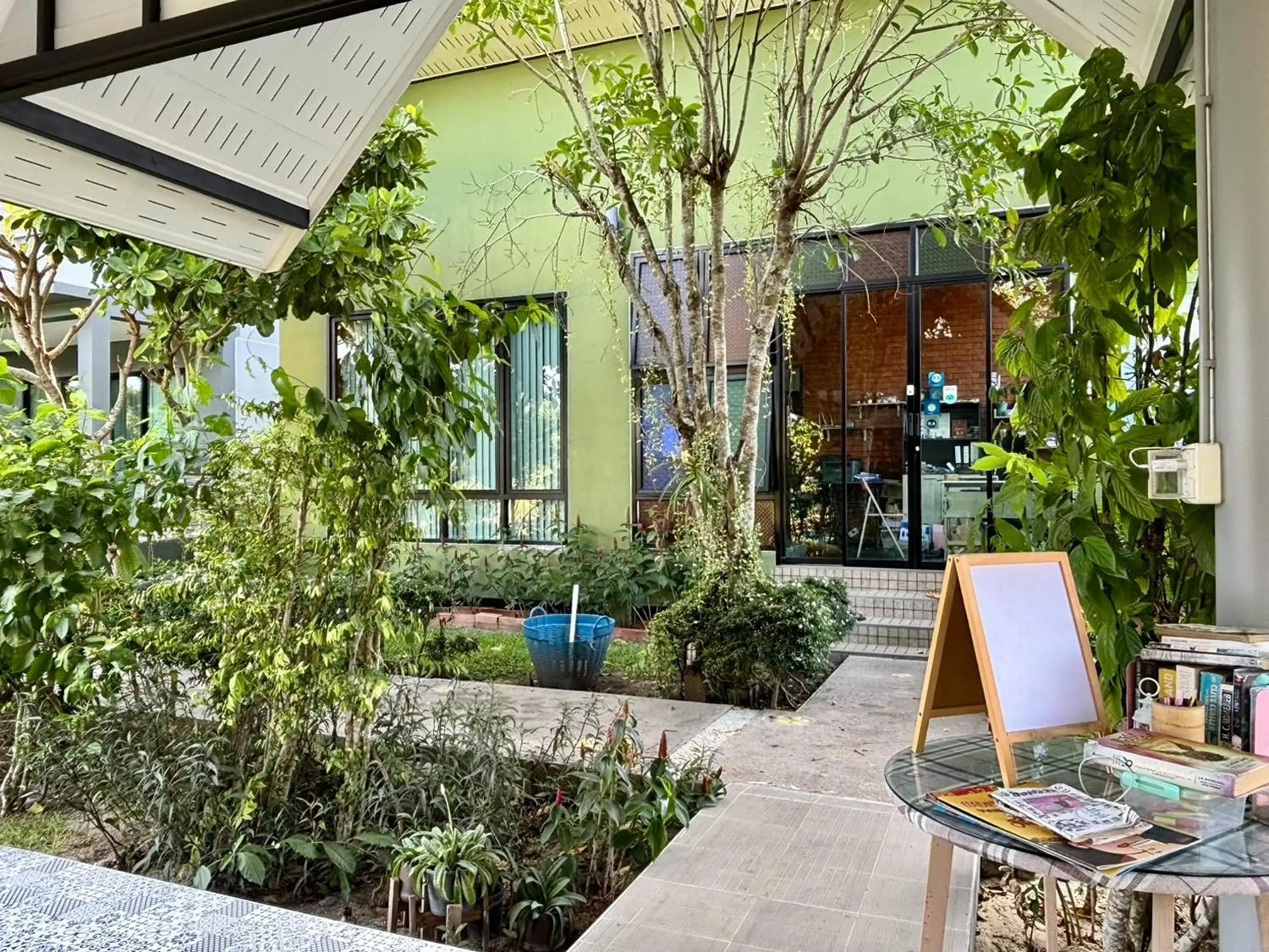 Property building in Moonlight Cottage Property building in Moonlight Cottage