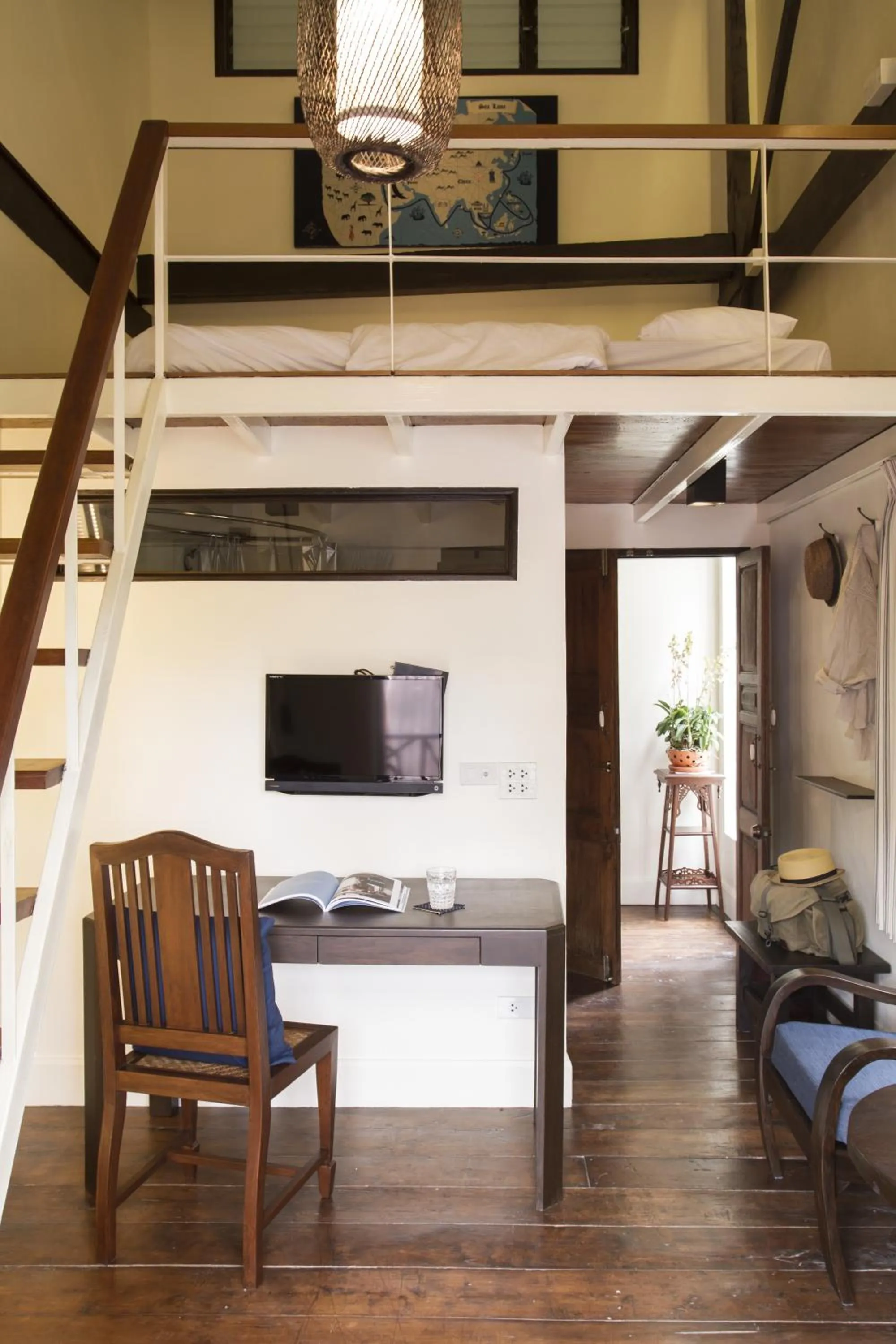 Seating area in Baan Luang Rajamaitri Historic Inn