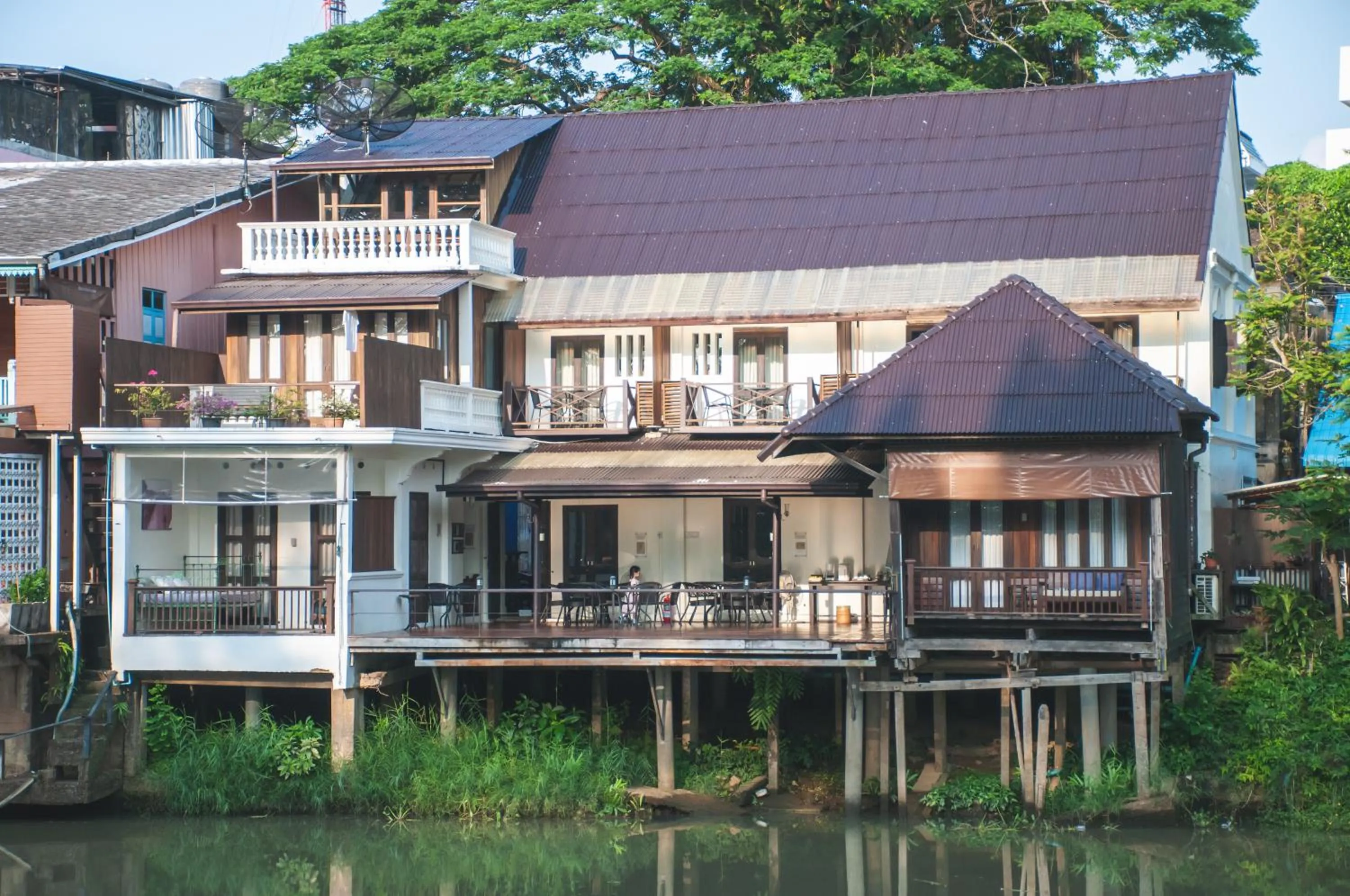Balcony/Terrace in Baan Luang Rajamaitri Historic Inn