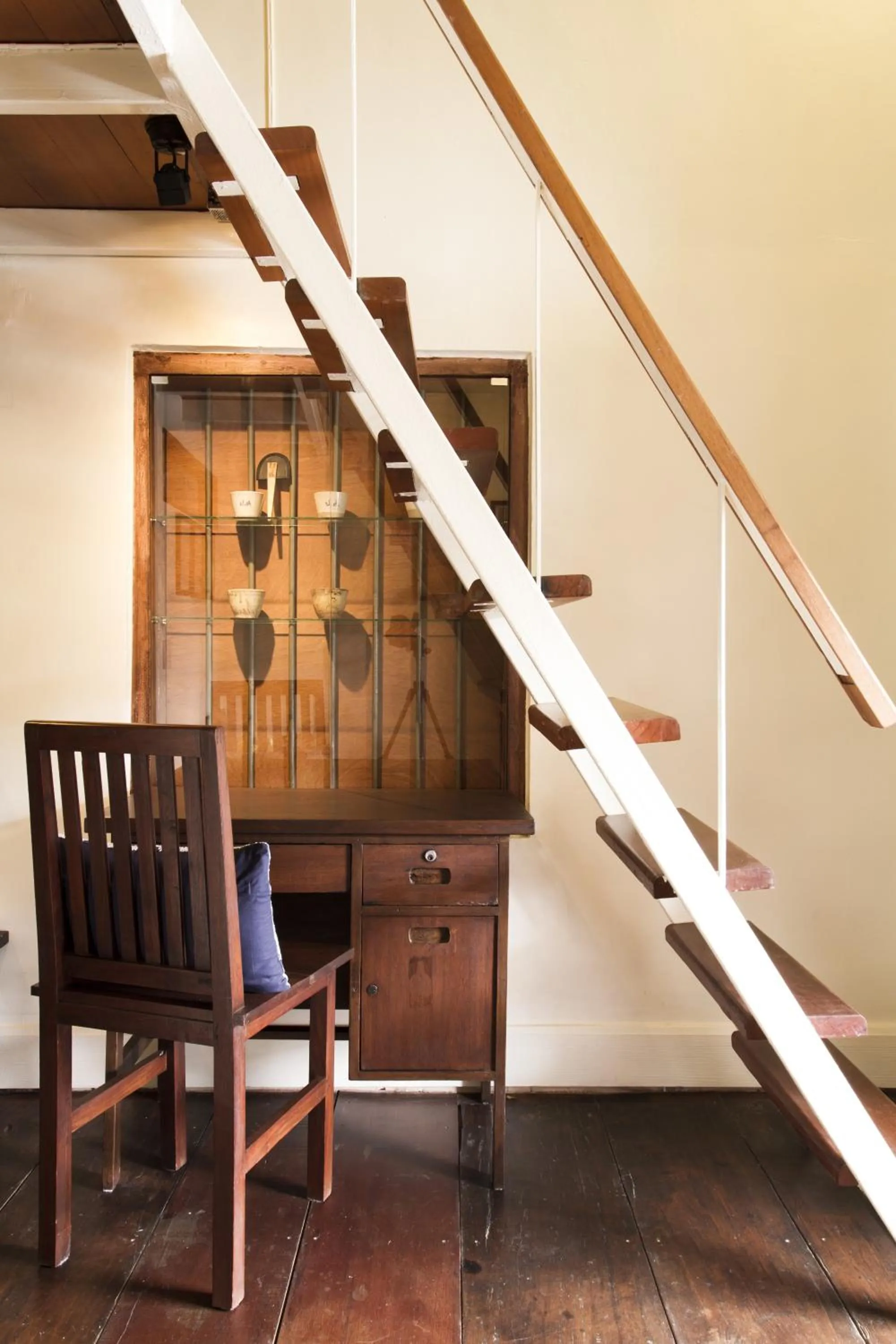 Seating area in Baan Luang Rajamaitri Historic Inn
