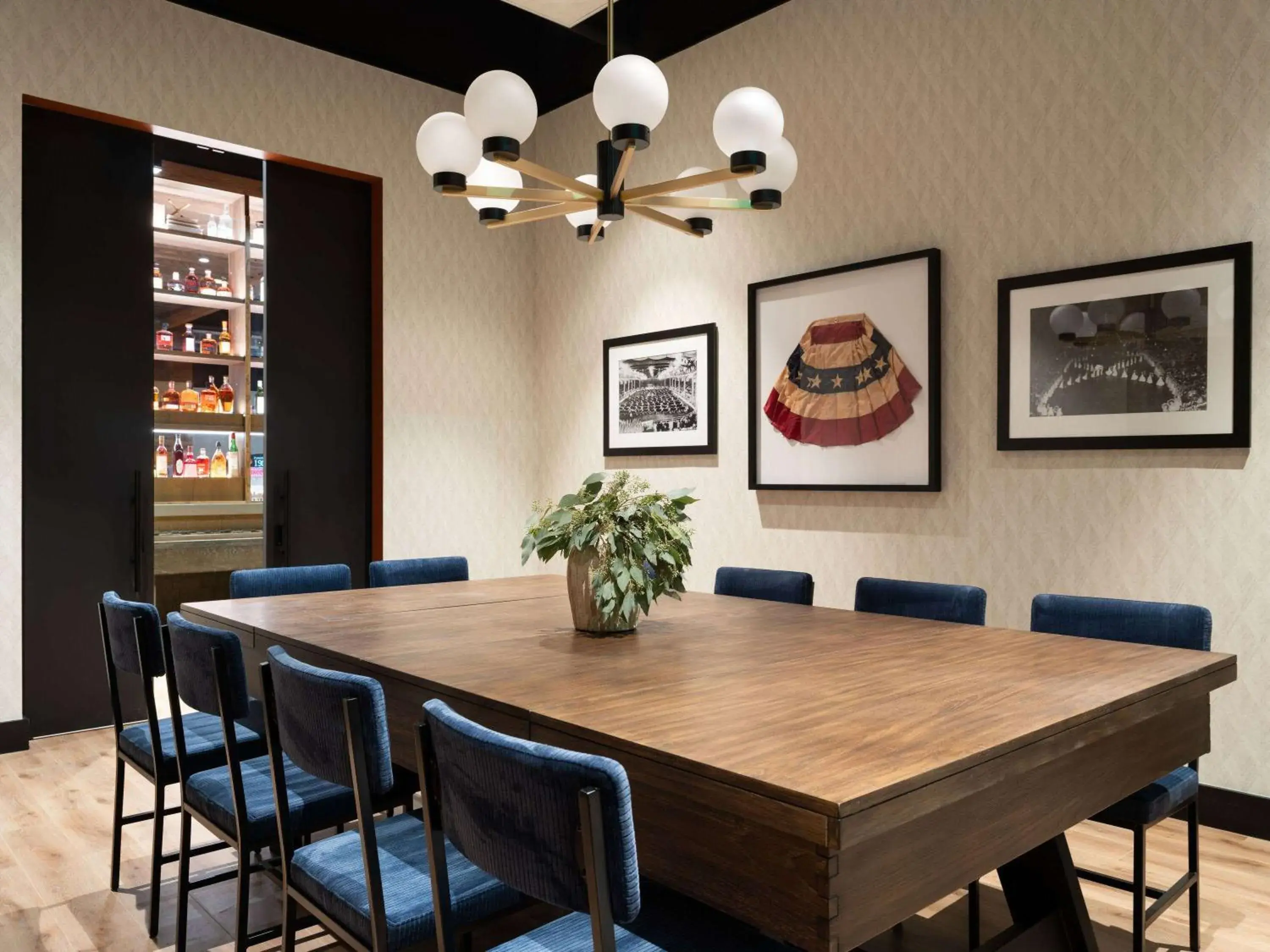 Bed in Origin Kansas City Riverfront, a Wyndham Hotel Bed in Origin Kansas City Riverfront, a Wyndham Hotel