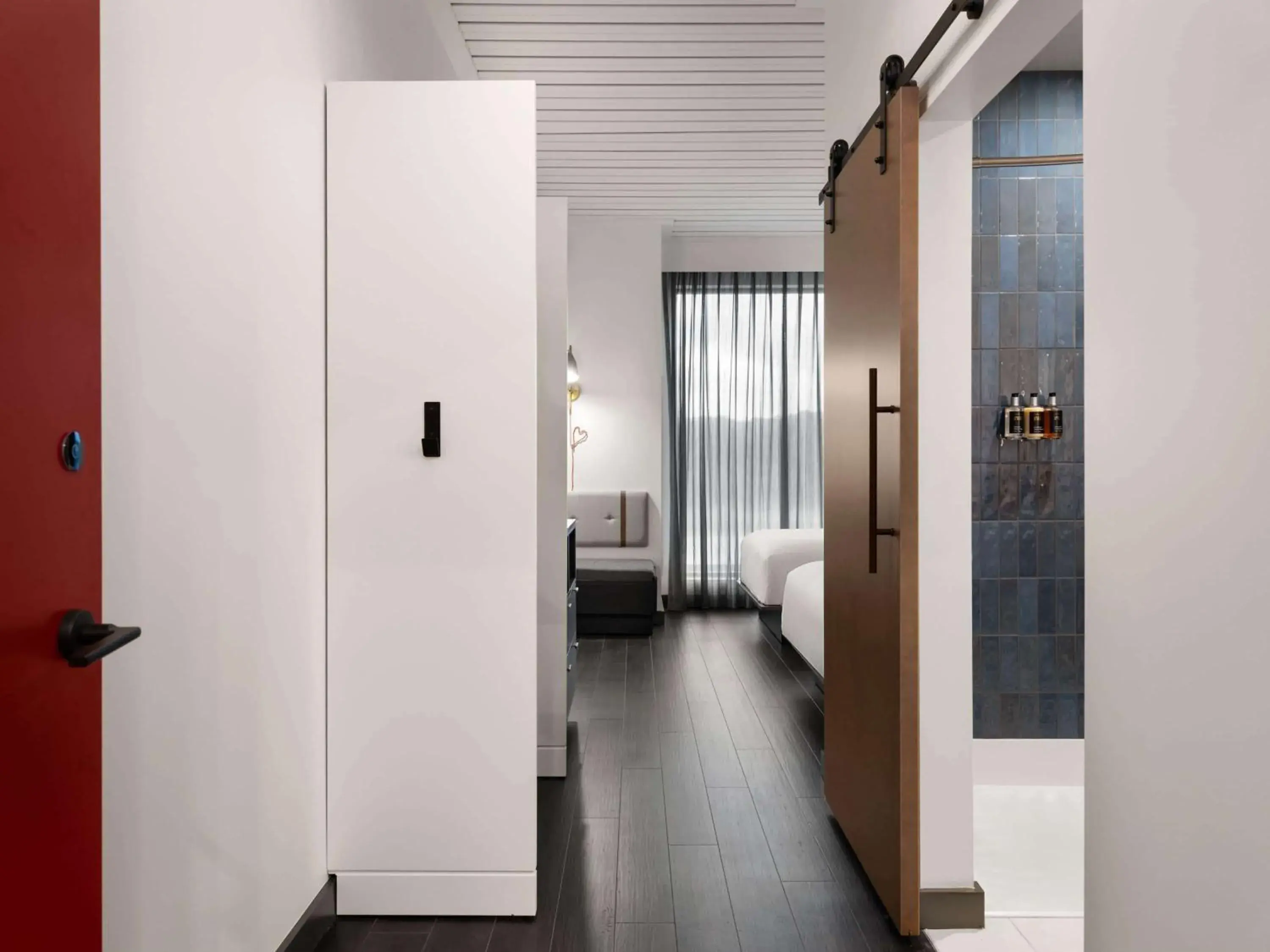 Photo of the whole room, Bed in Origin Kansas City Riverfront, a Wyndham Hotel Photo of the whole room, Bed in Origin Kansas City Riverfront, a Wyndham Hotel