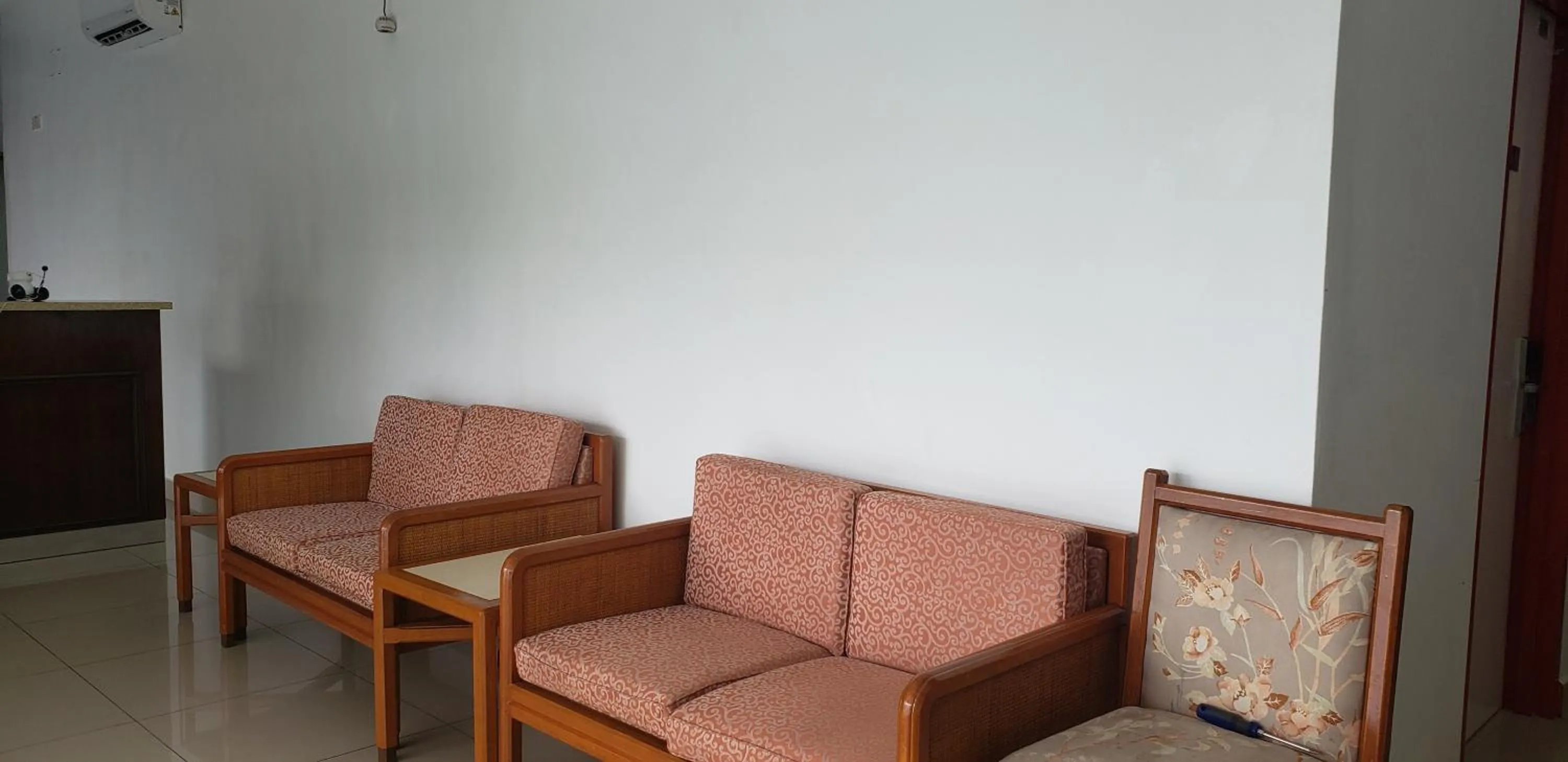 Seating area in S Rose Hotel Sepang