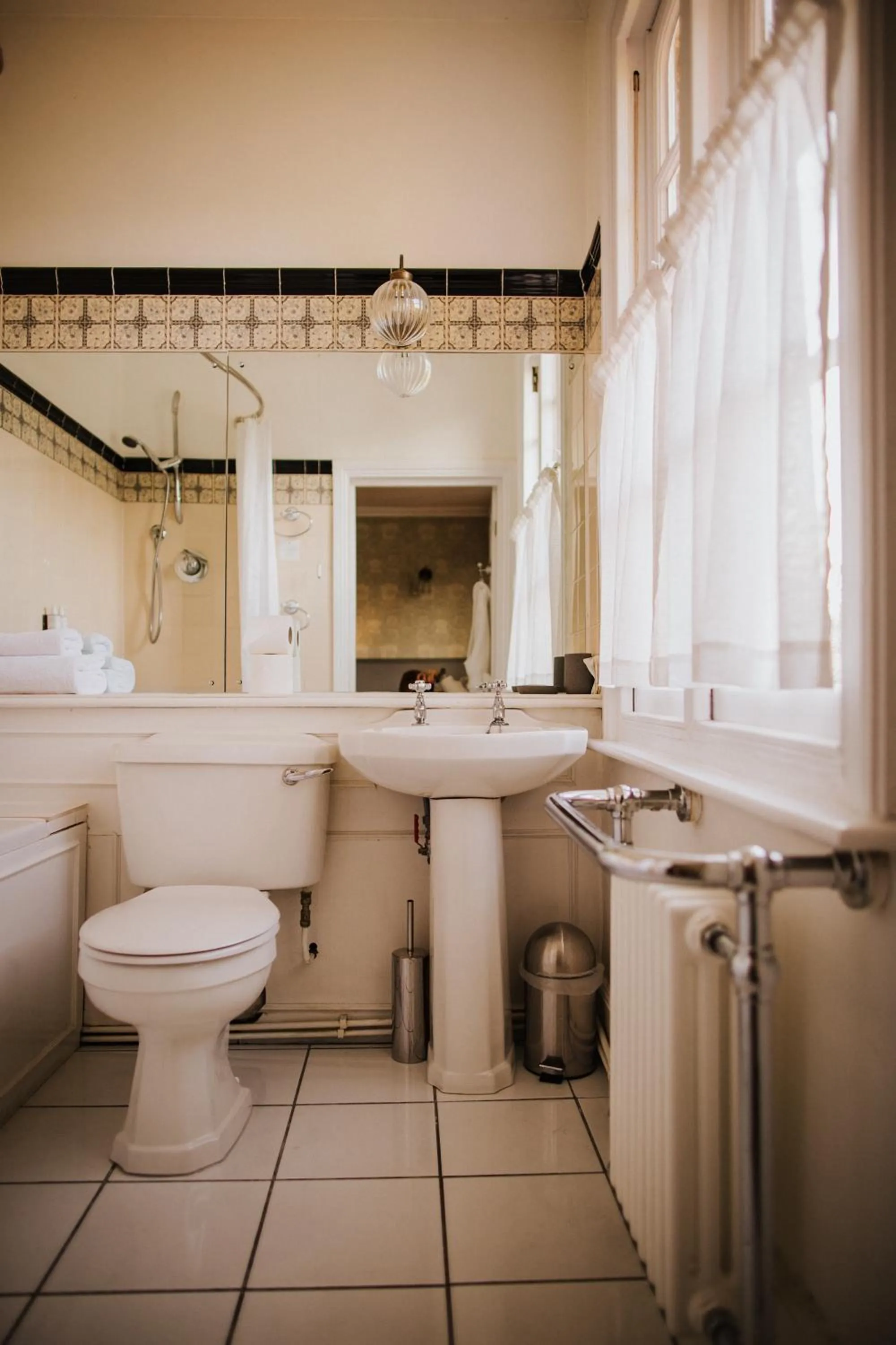 Bathroom in The Farmhouse at Redcoats