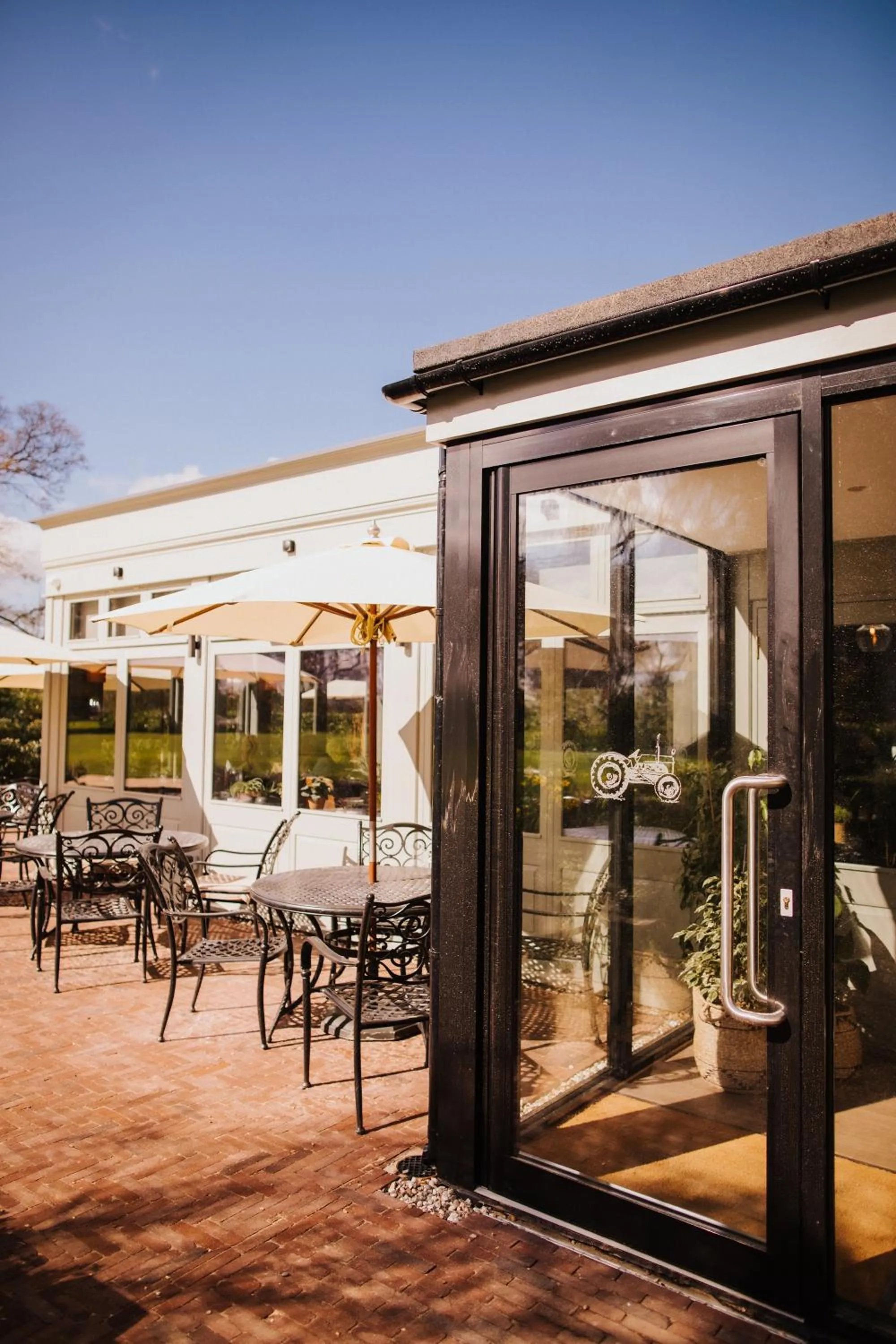 Restaurant/places to eat in The Farmhouse at Redcoats