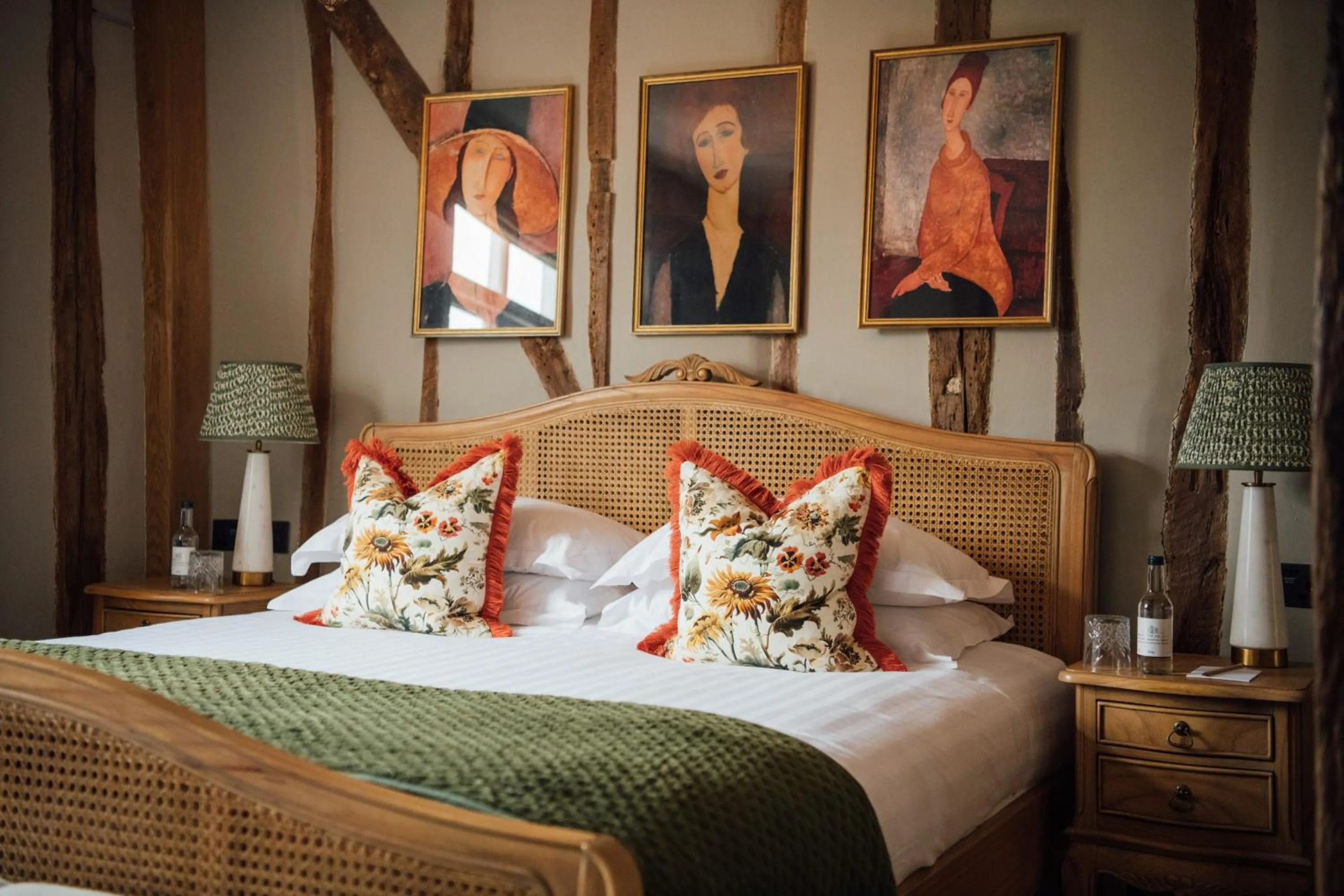 Bed in The Farmhouse at Redcoats