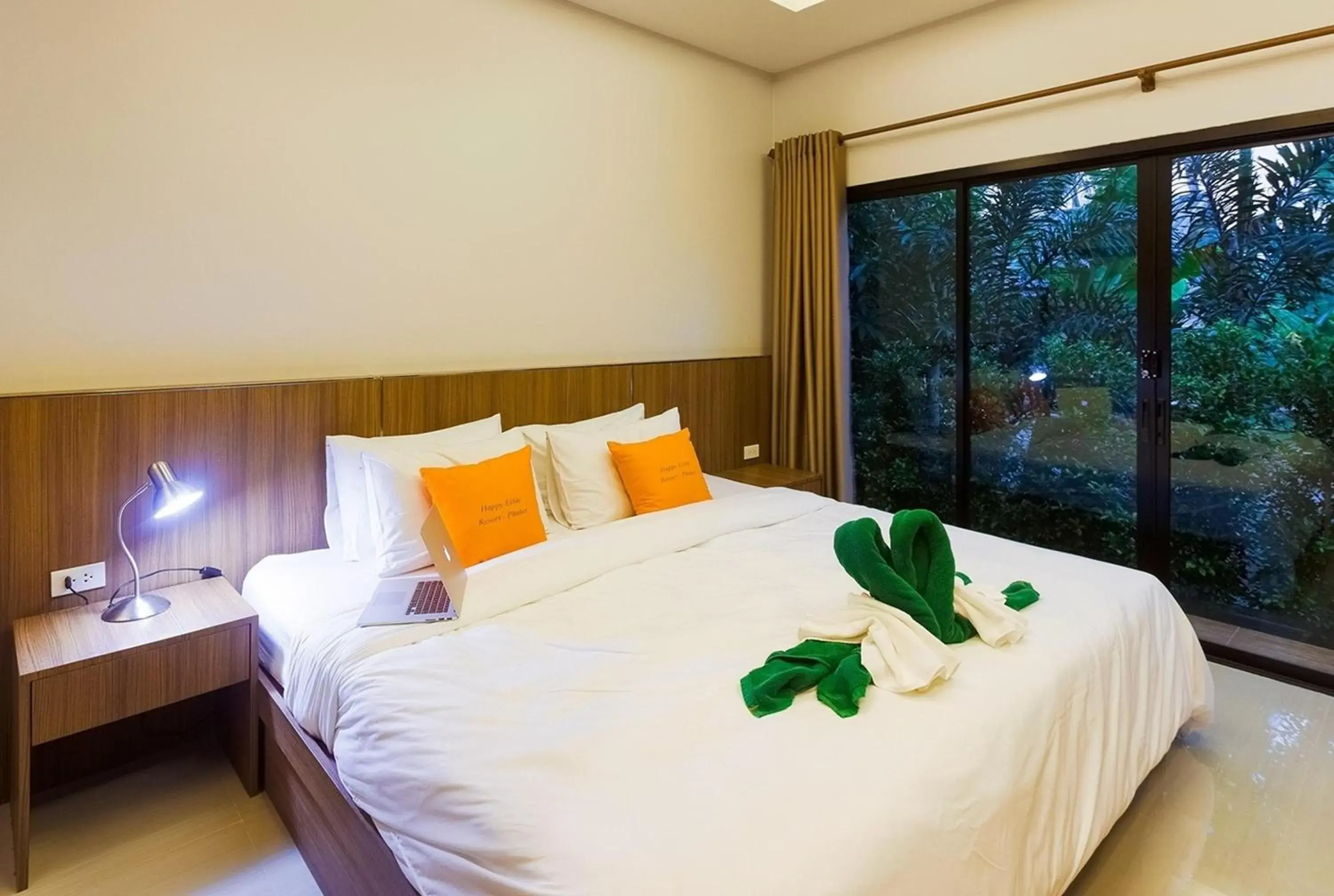 Bedroom, Bed in Happy Eight Resort SHA Bedroom, Bed in Happy Eight Resort SHA