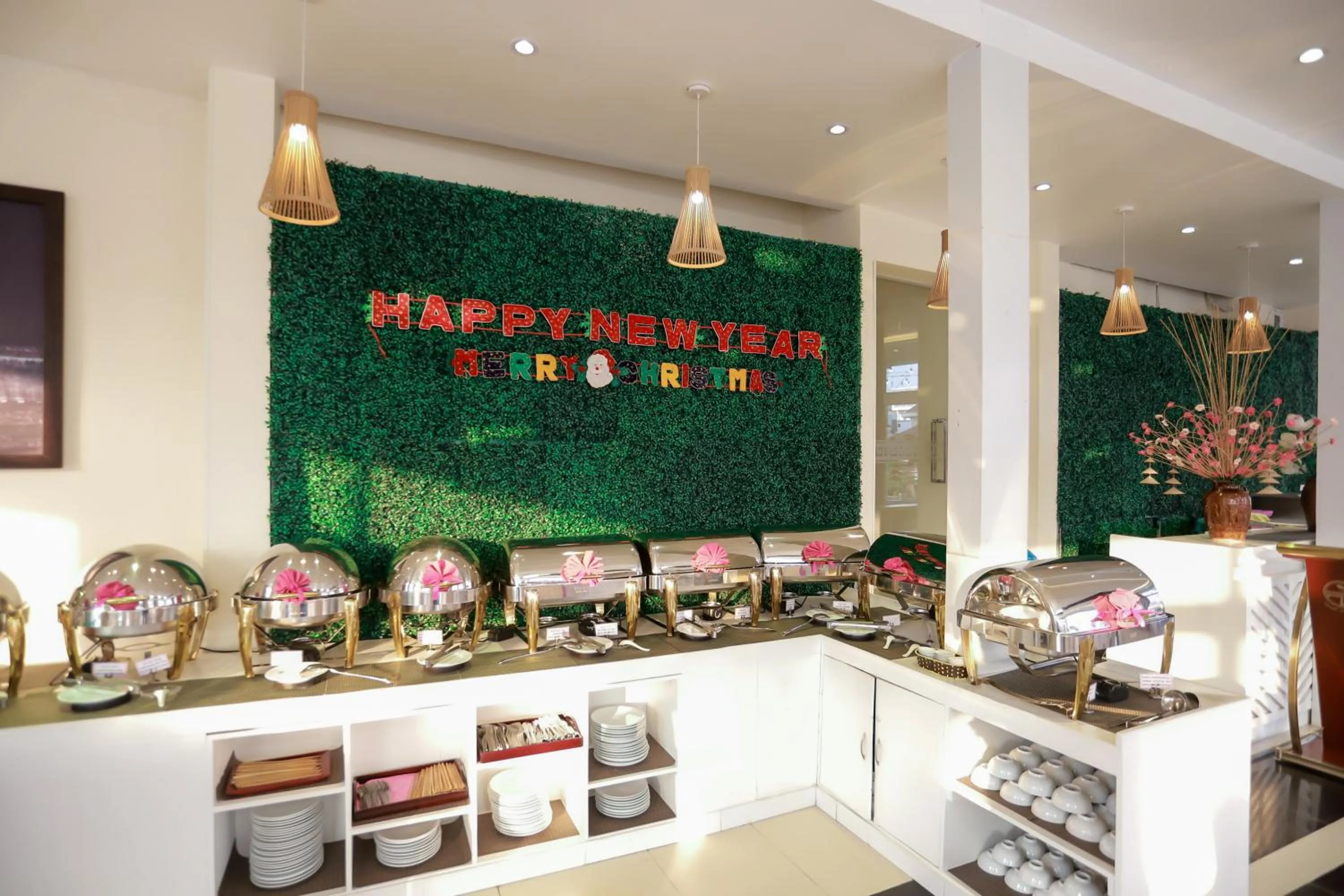 Buffet breakfast in Thanh Lich Hue Hotel