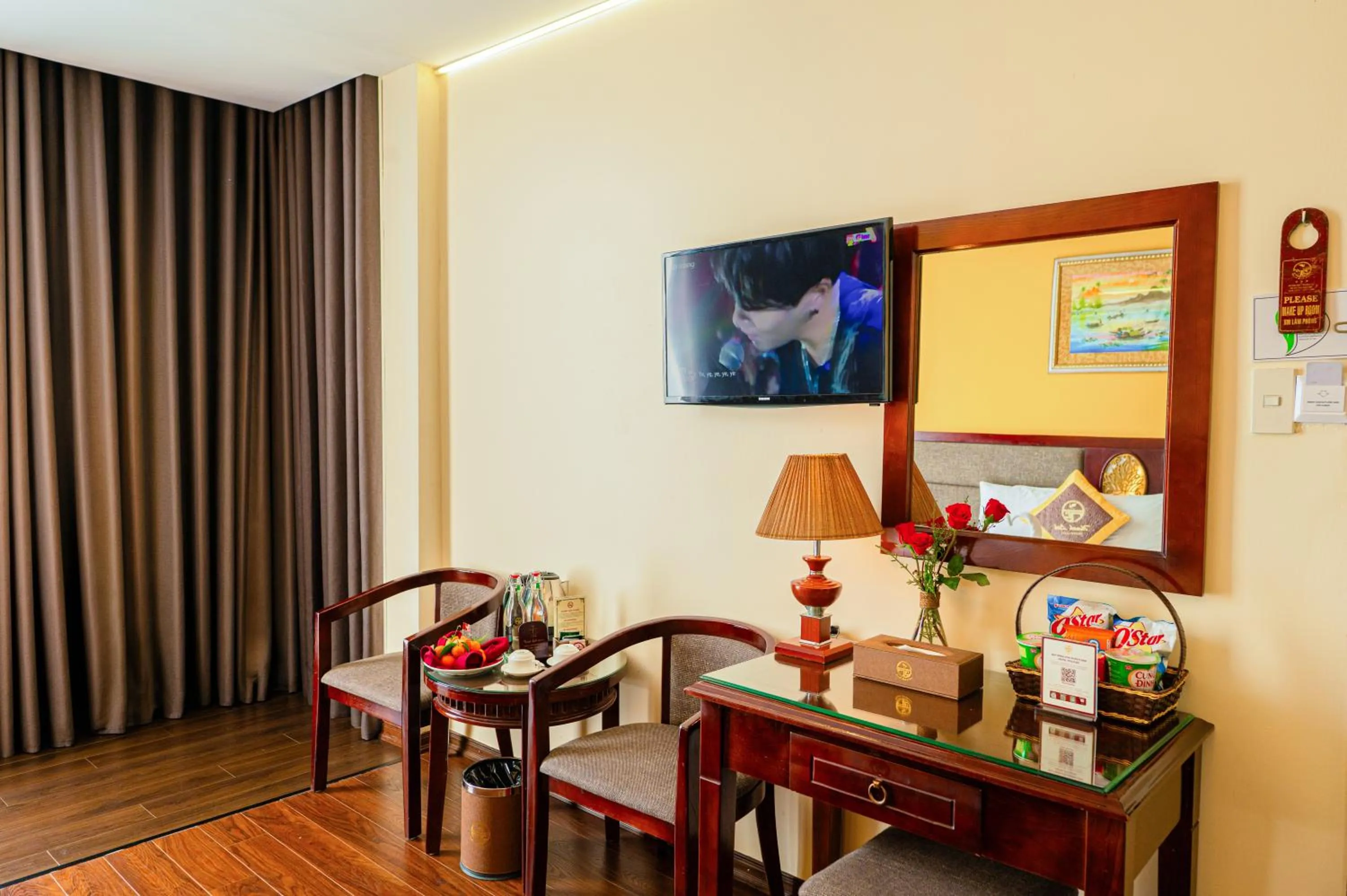 Bedroom in Thanh Lich Hue Hotel