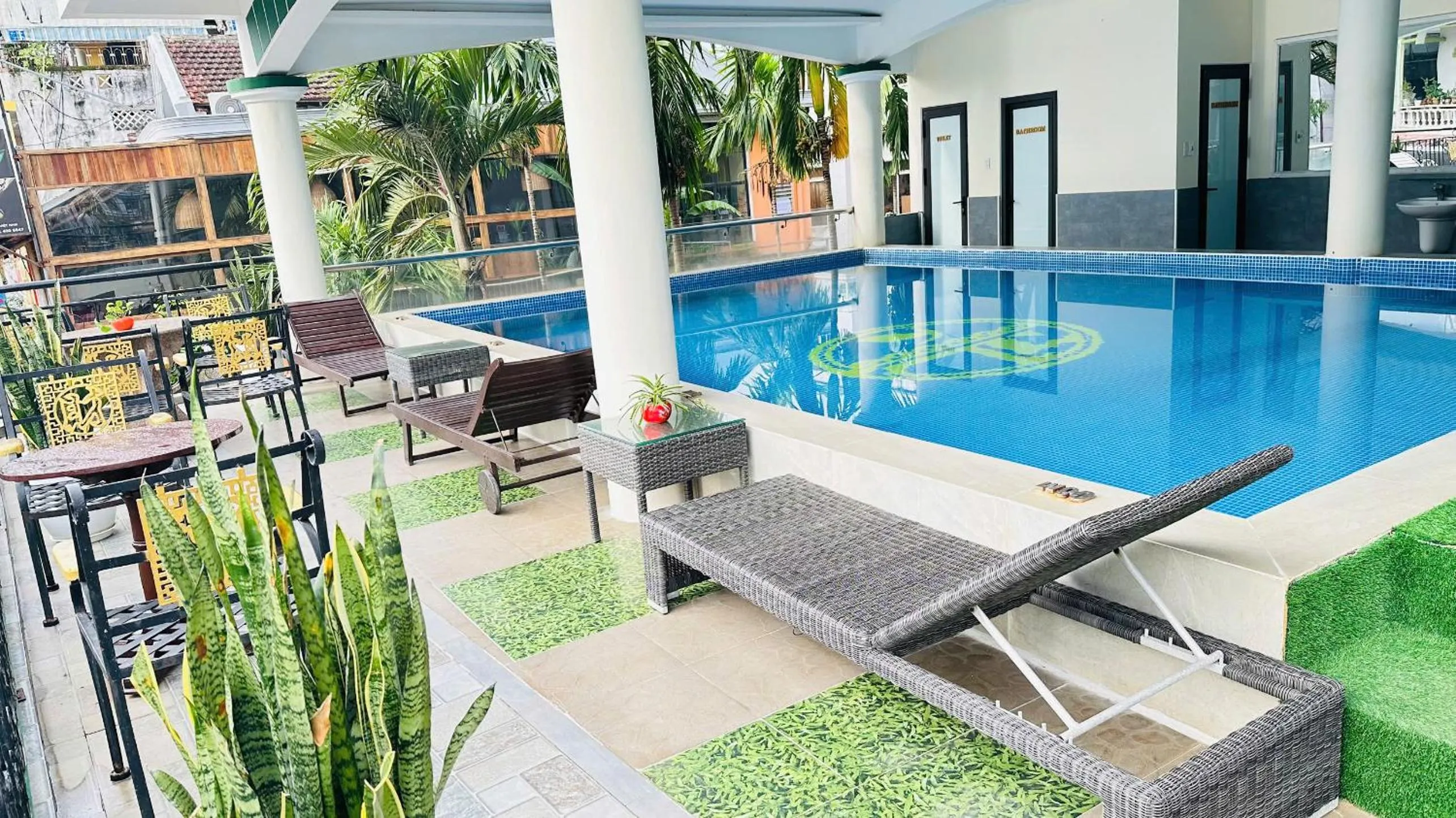 Balcony/Terrace in Thanh Lich Hue Hotel