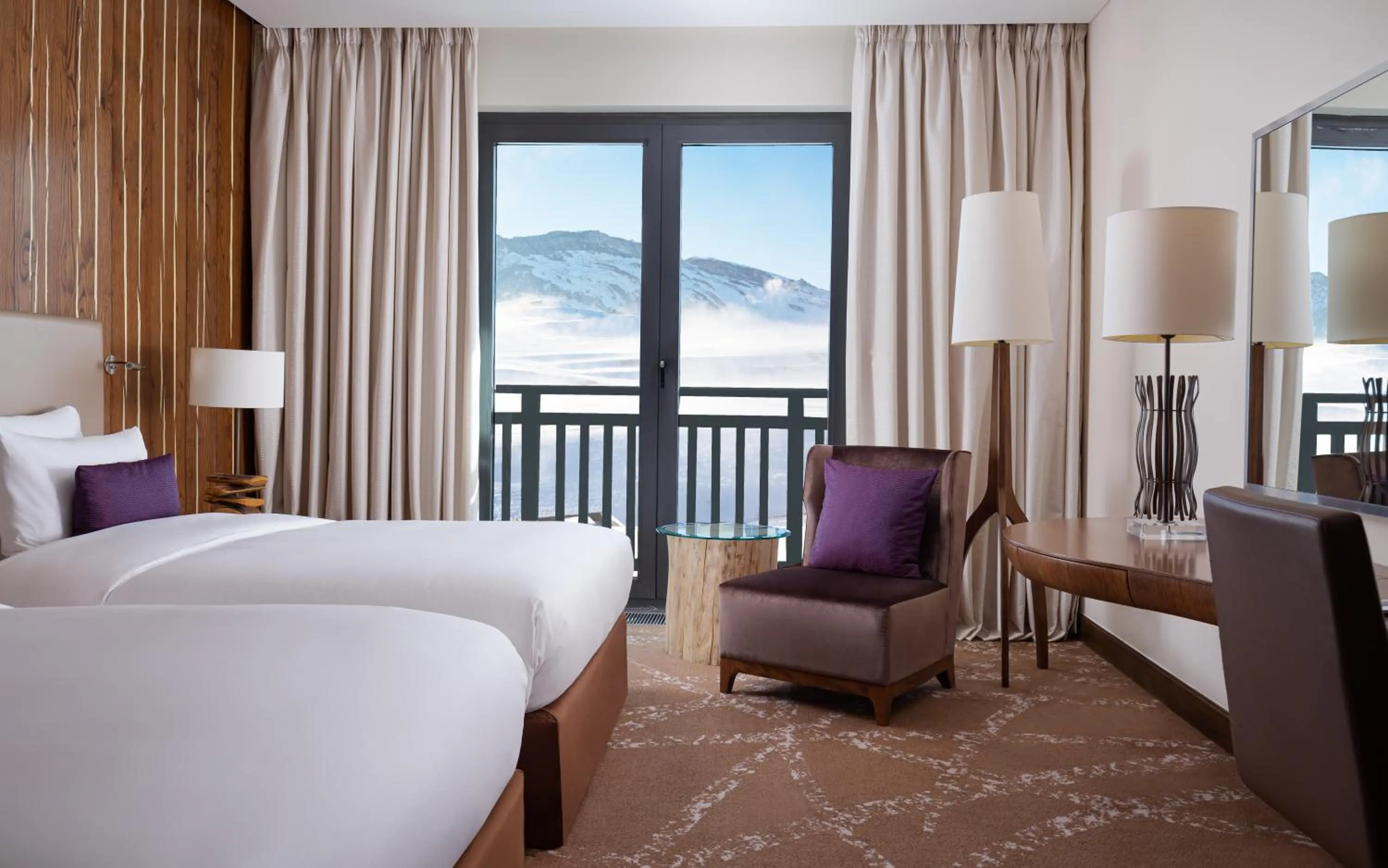 Bed in Park Chalet, Shahdag, Autograph Collection