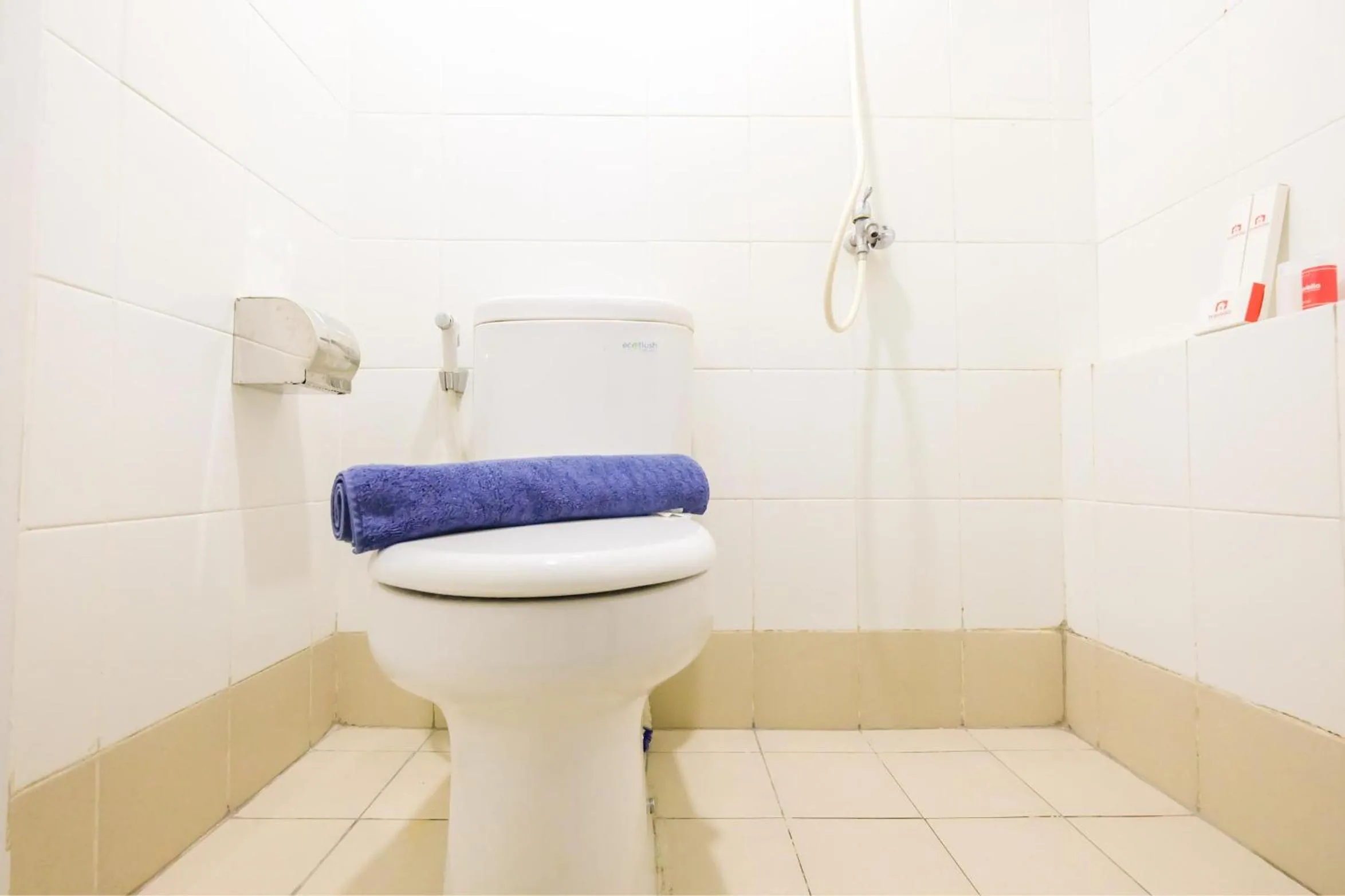 City View 2BR at Bassura City Apartment By Travelio