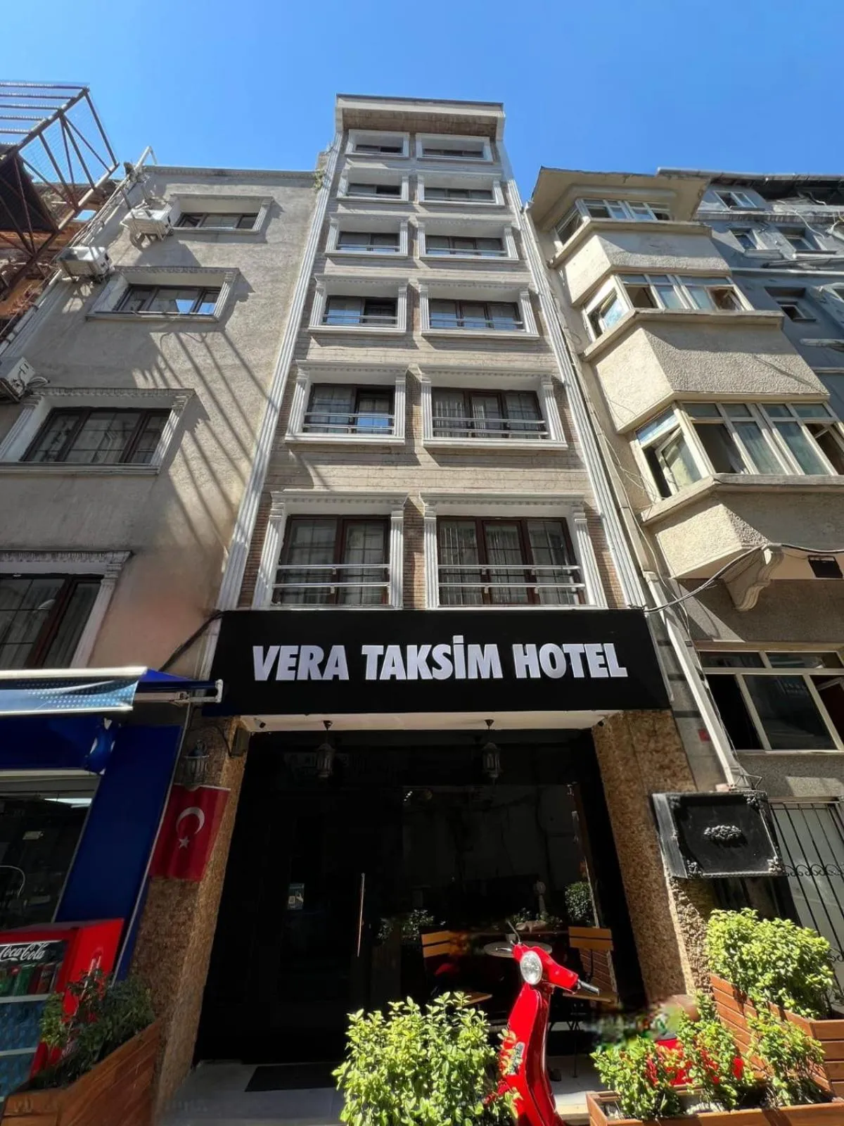 Property building in Vera Taksim Hotel