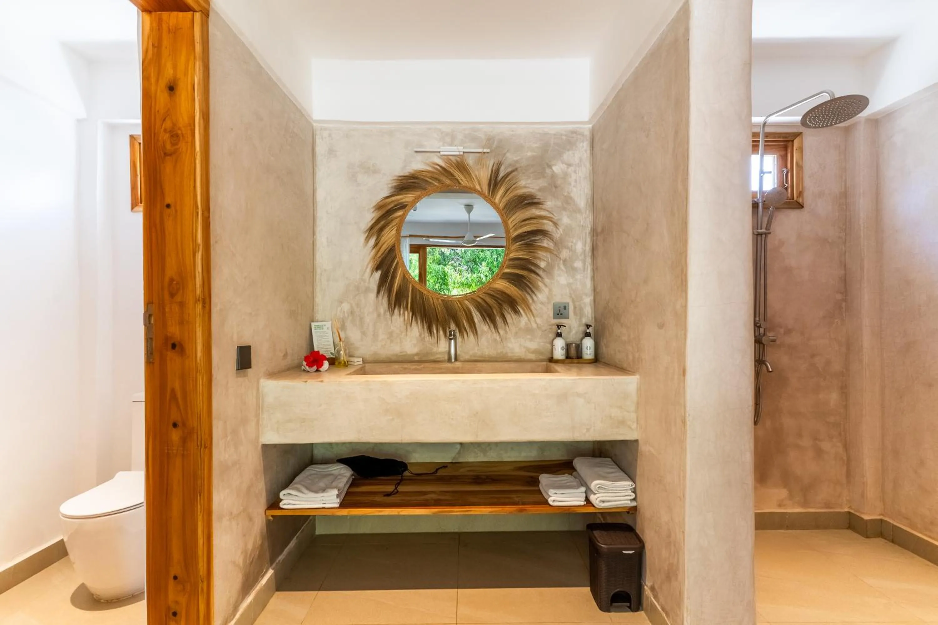 Toilet in Kaskazi Hotel Zanzibar