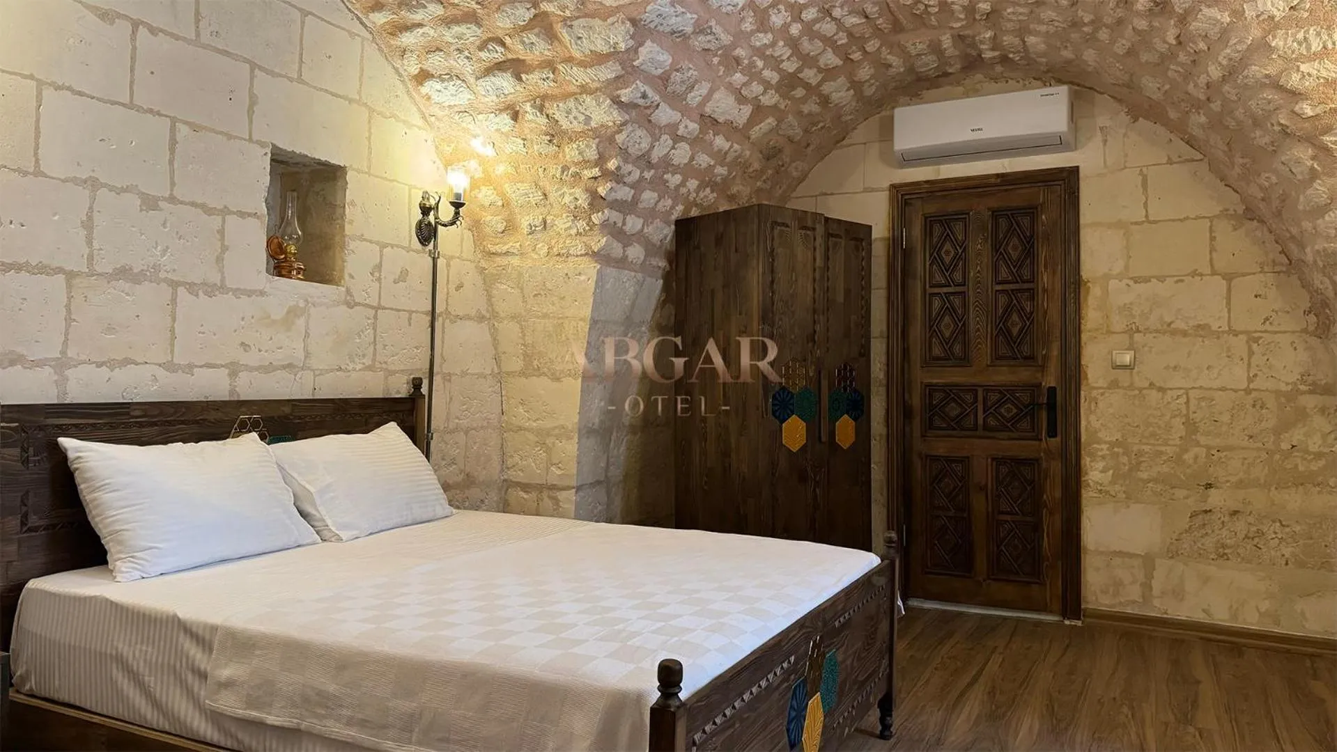 Guests, Bed in ABGAR Otel