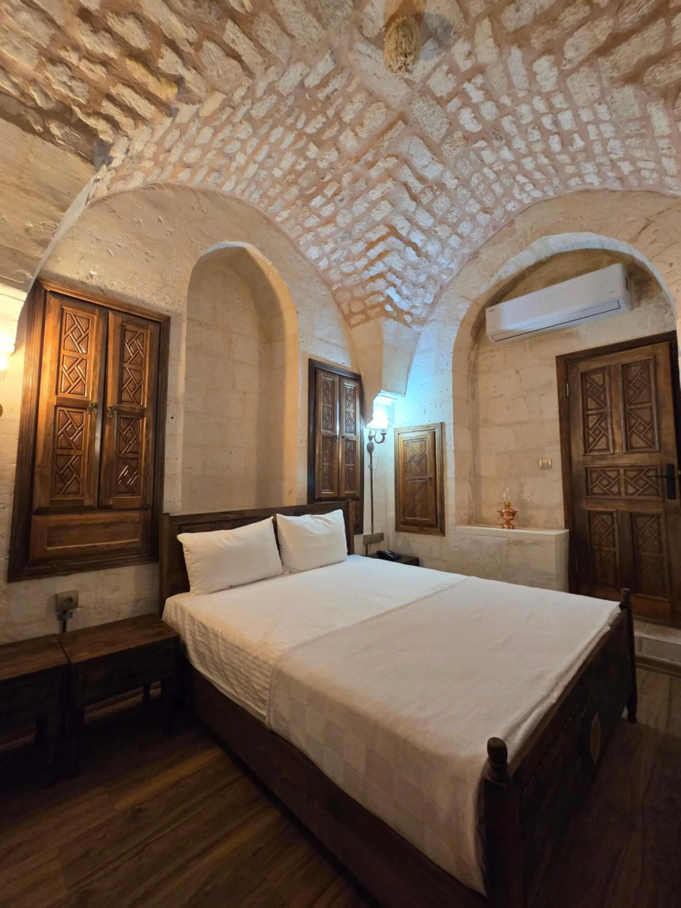 Guests, Bed in ABGAR Otel