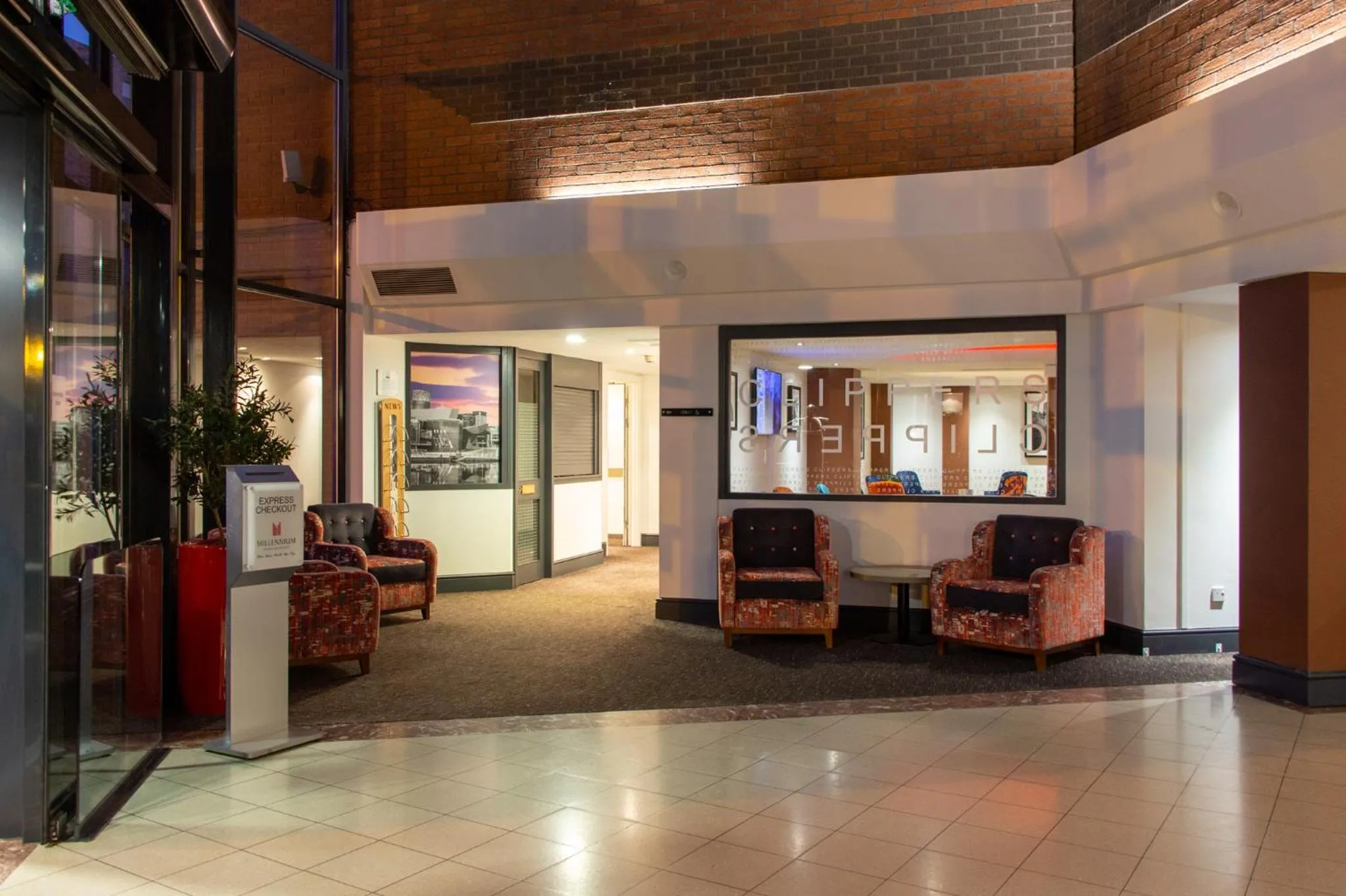 Lobby or reception in Copthorne Hotel Manchester Salford Quays