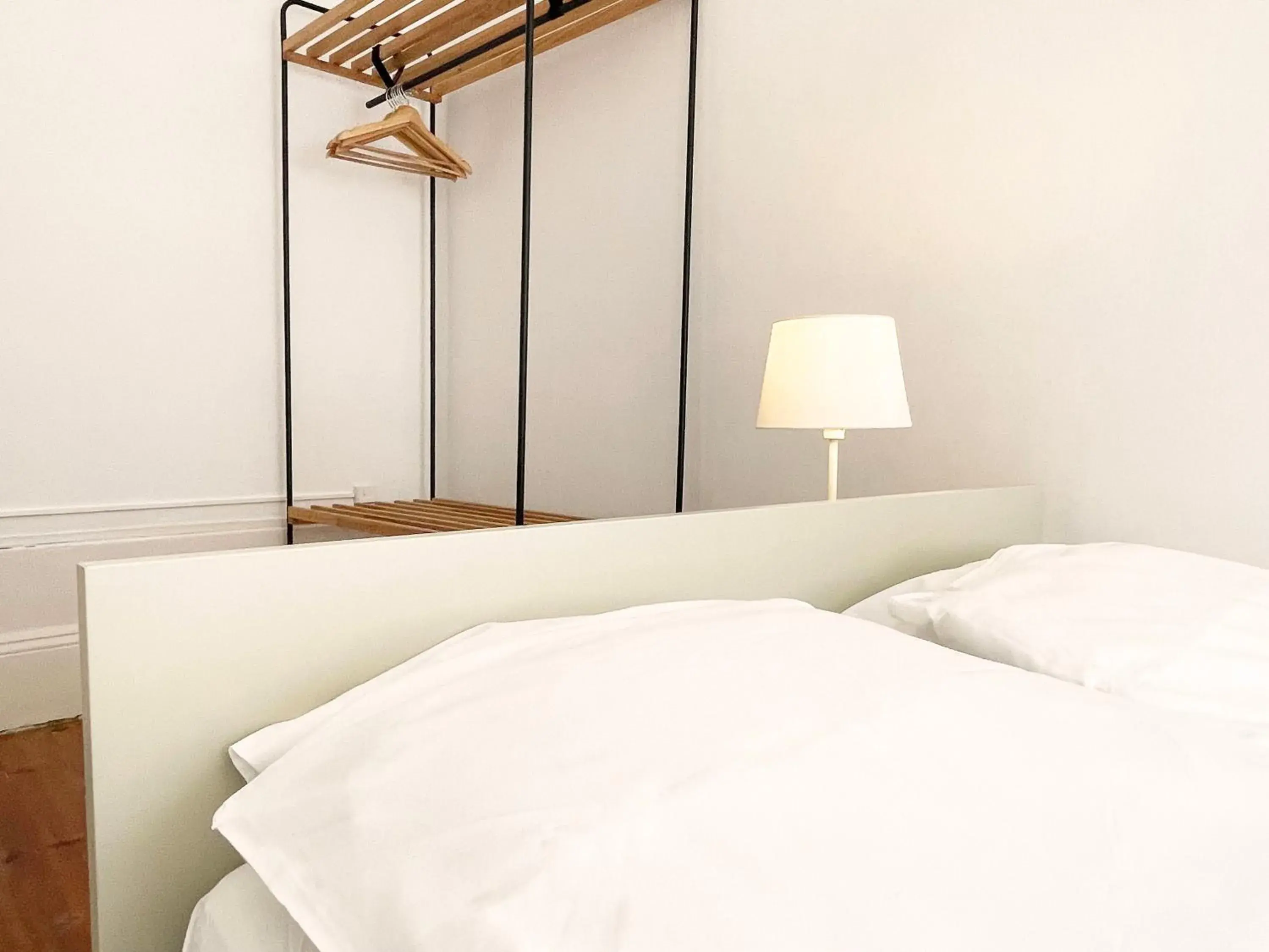 Double Room with Shared Bathroom in Hostel Alegria Double Room with Shared Bathroom in Hostel Alegria