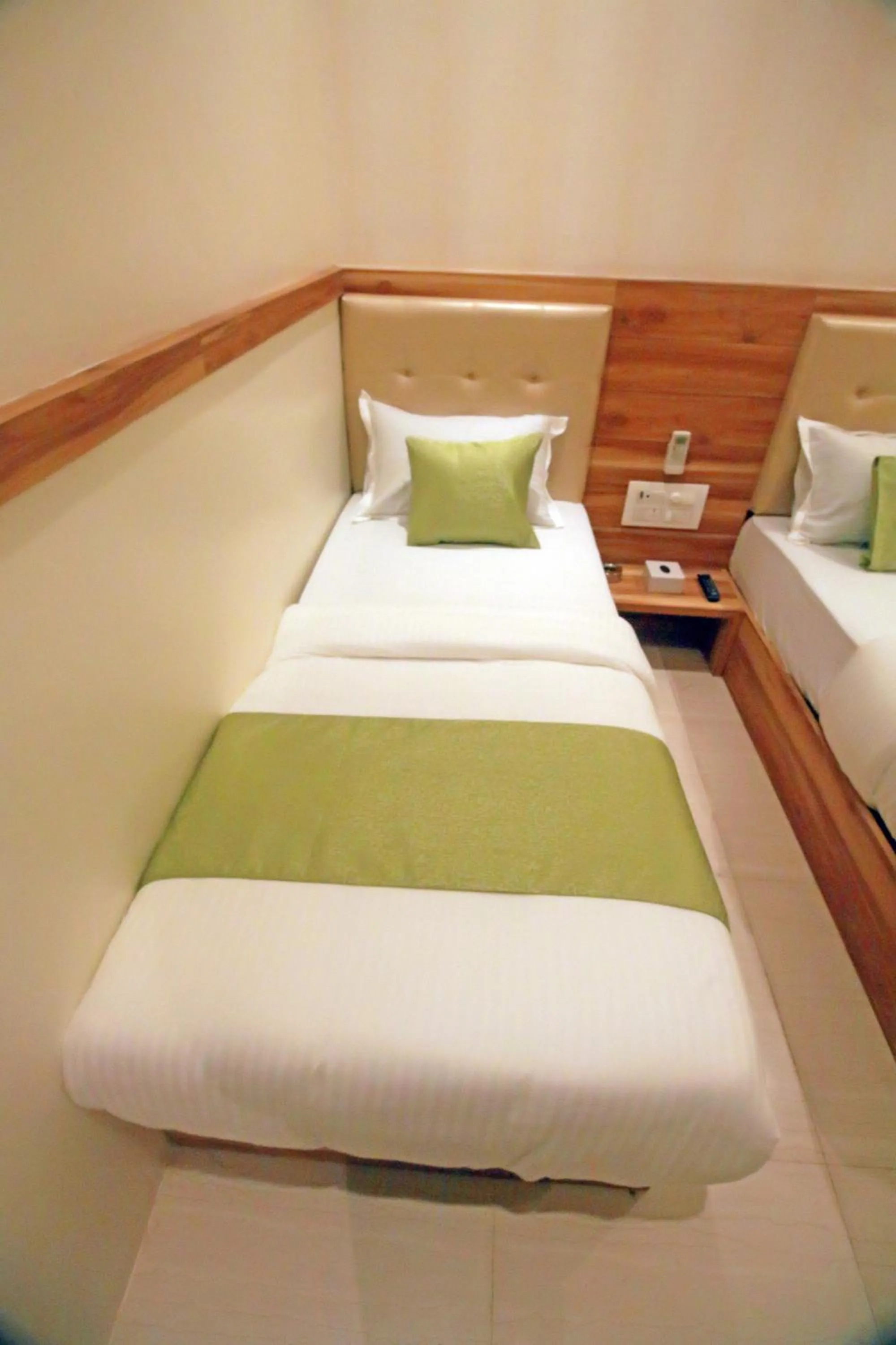 Bed in Hotel Al Madina palace