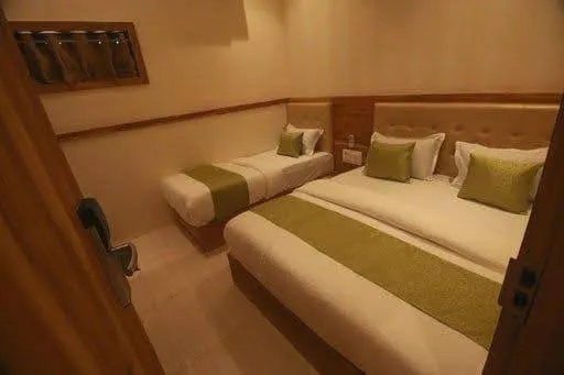 Bed in Hotel Al Madina palace