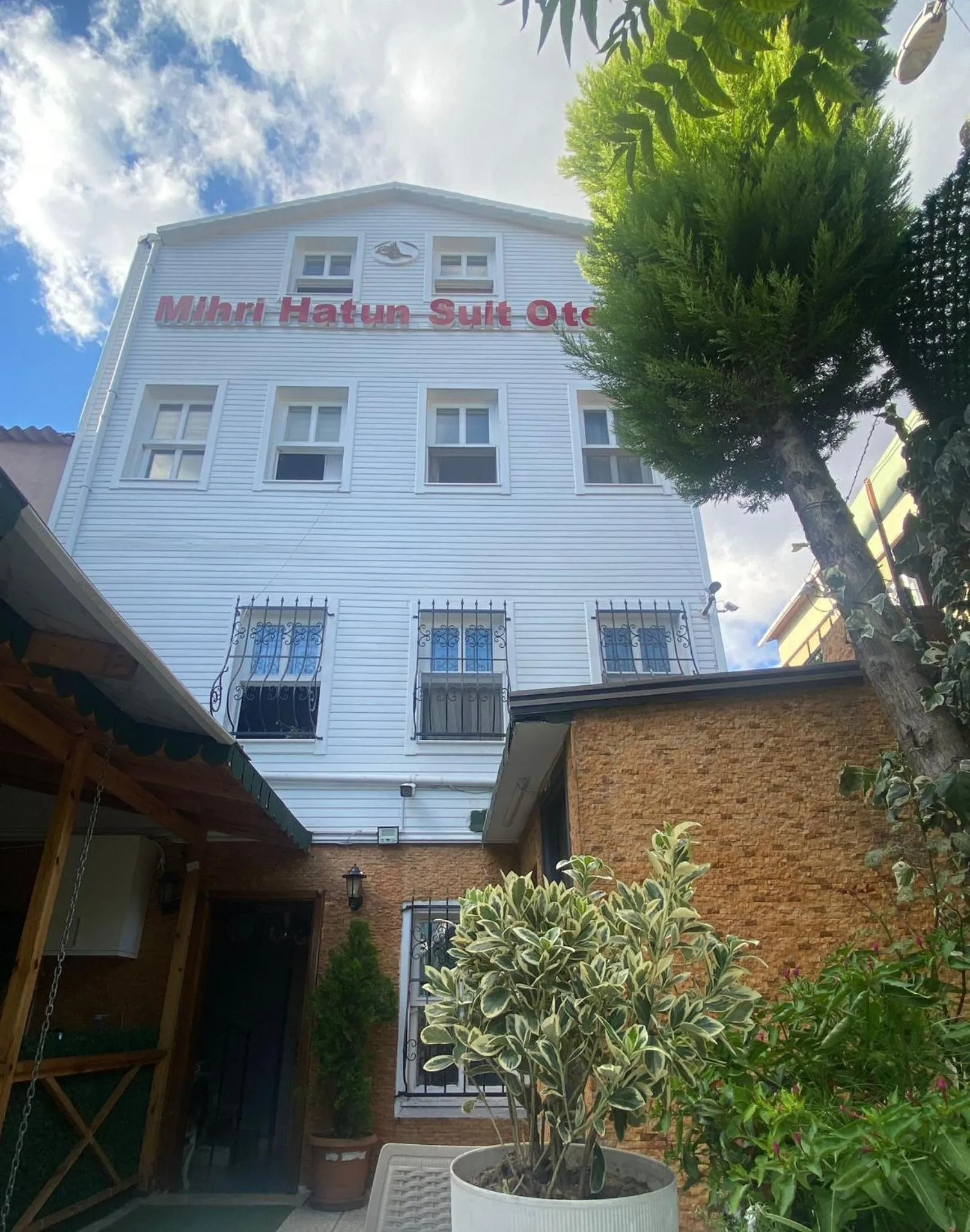 Property building in Mihri Hatun Suite