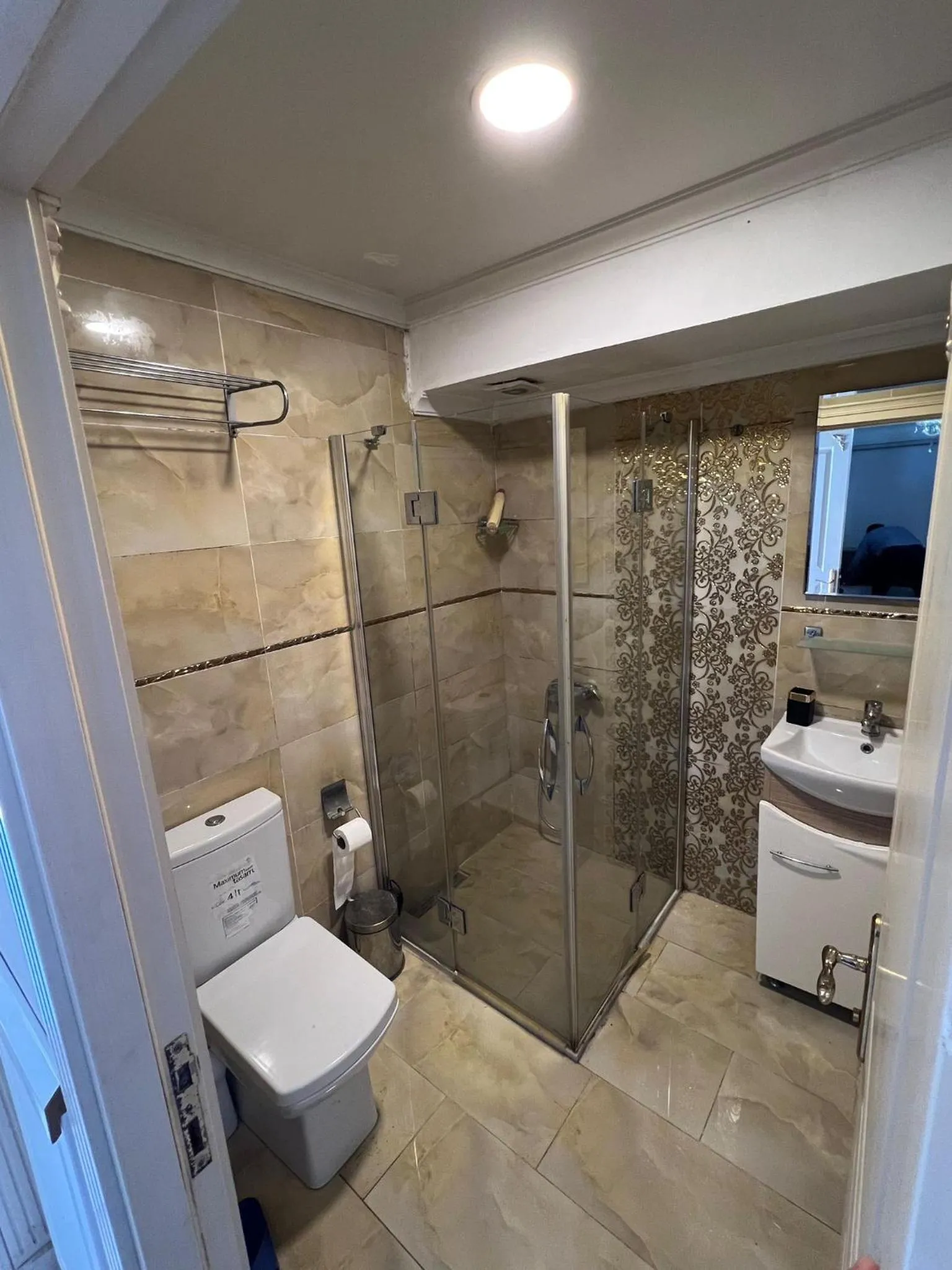 Shower in Mihri Hatun Suite