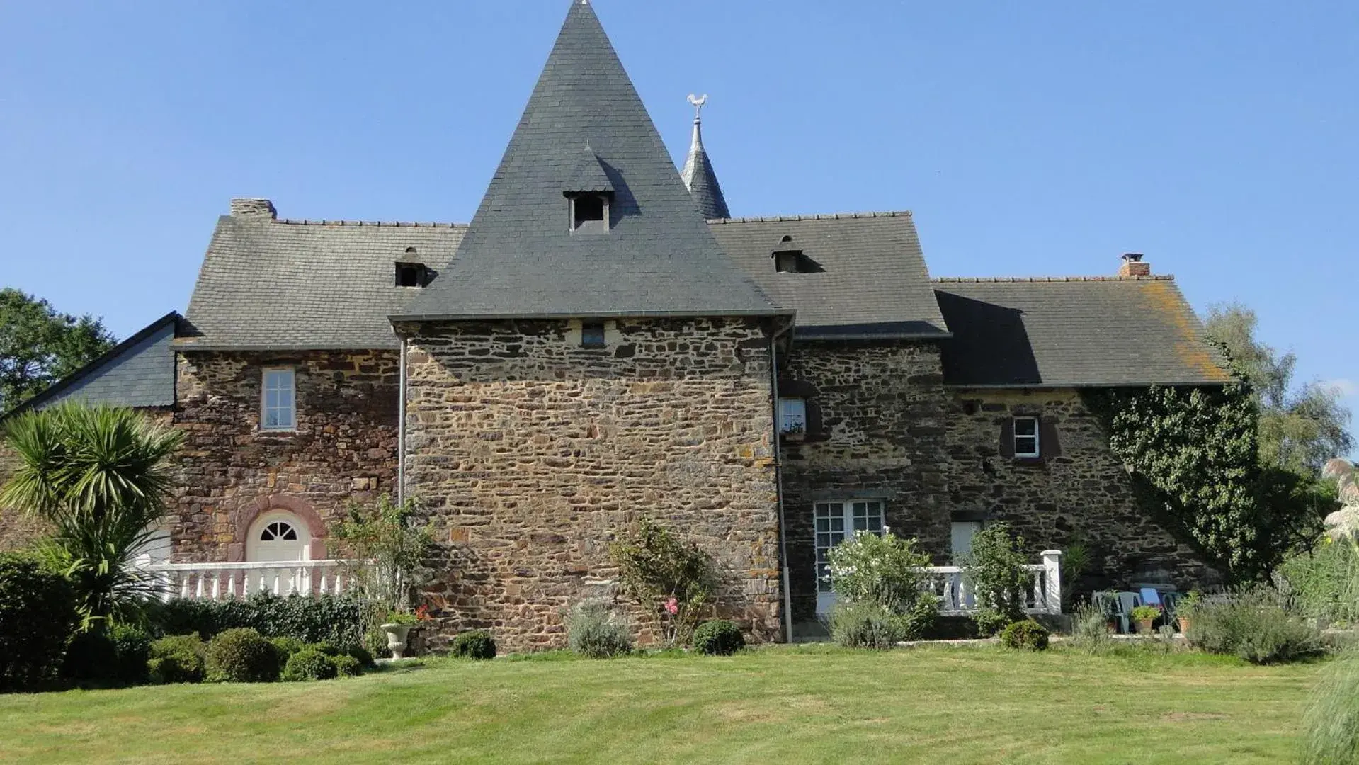 Manoir La Haie Chapeau Manoir La Haie Chapeau