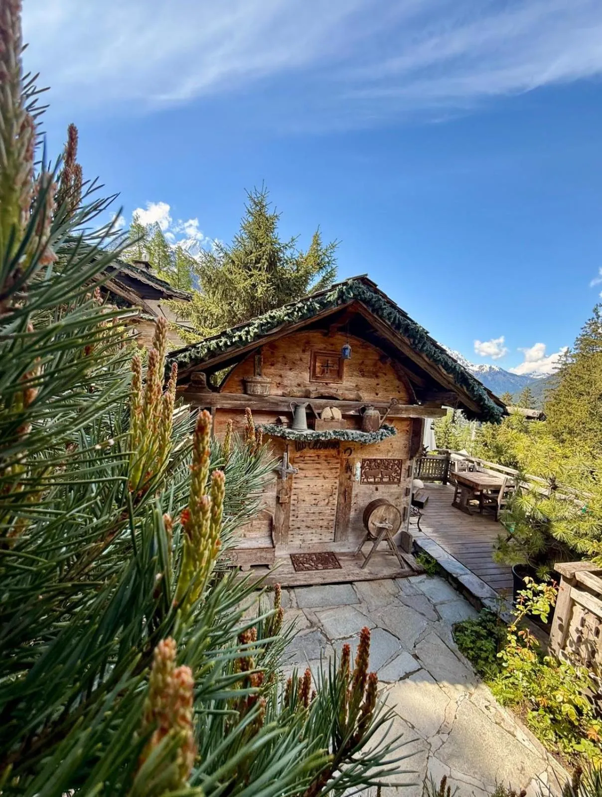 Spring in Hôtel Les Chalets de Philippe avec Jacuzzis Privatifs