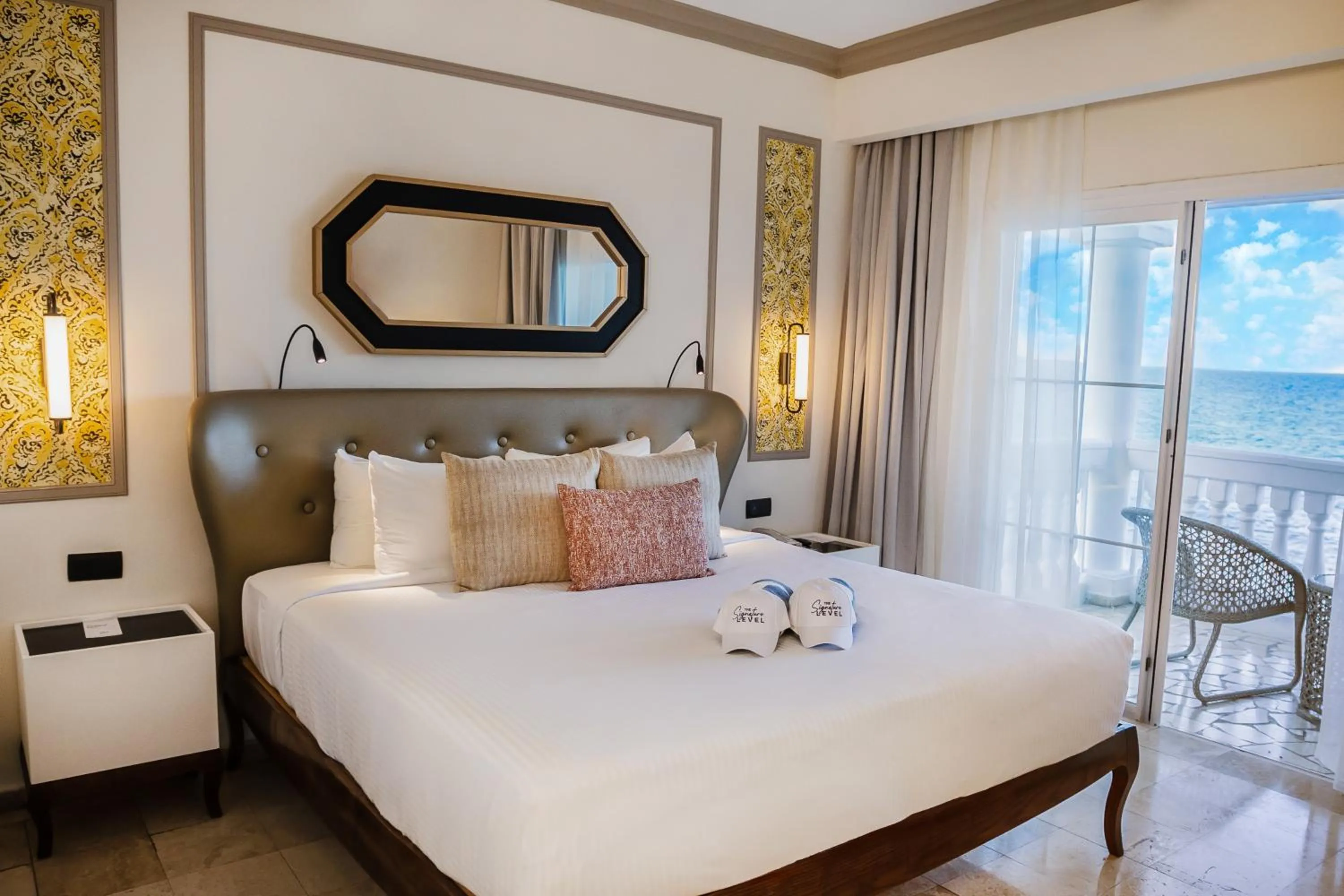 Bedroom, Bed in The Signature Level at Grand Palladium Lady Hamilton Resort & Spa- All Inclusive