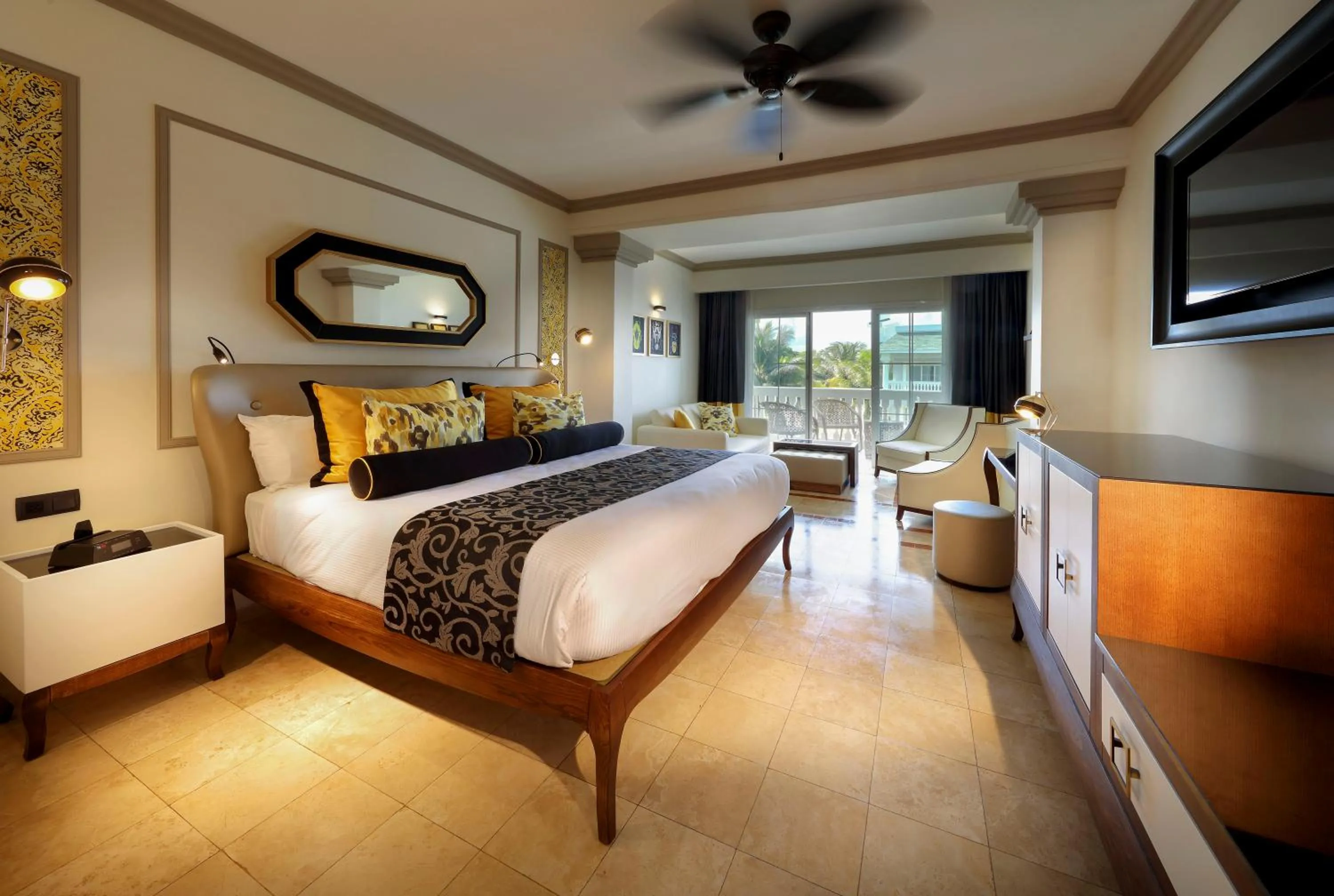 Bedroom, Bed in The Signature Level at Grand Palladium Lady Hamilton Resort & Spa- All Inclusive
