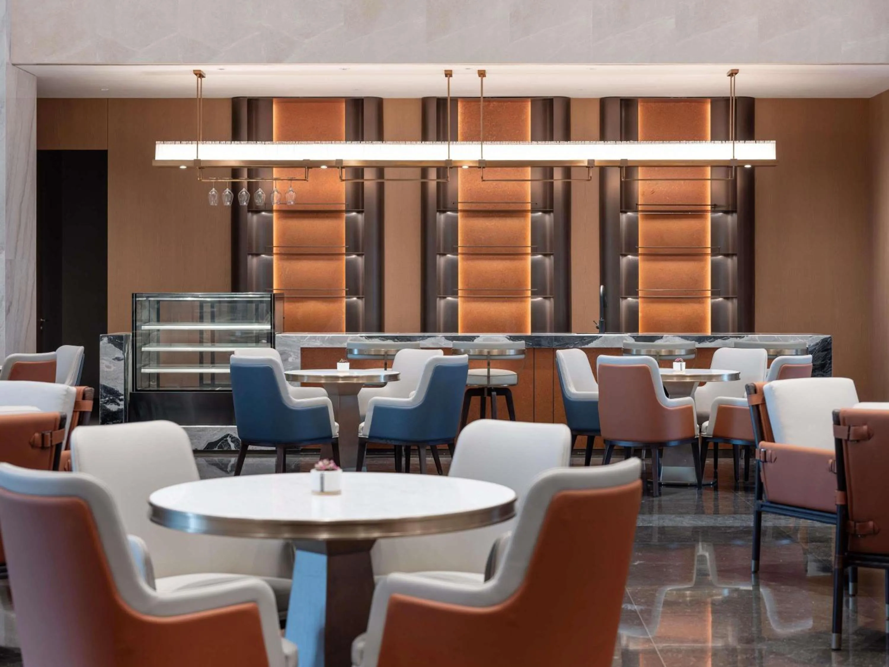 Lounge or bar in Pullman Taizhou Shenxianju