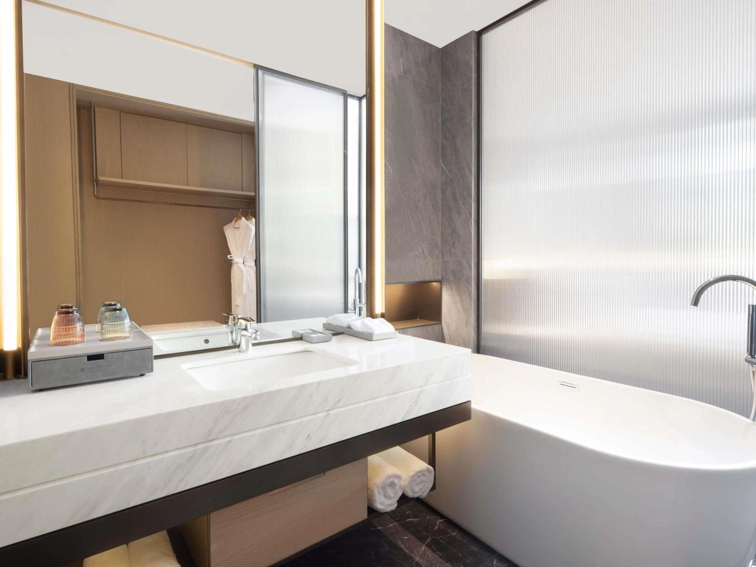 Bedroom in Pullman Taizhou Shenxianju