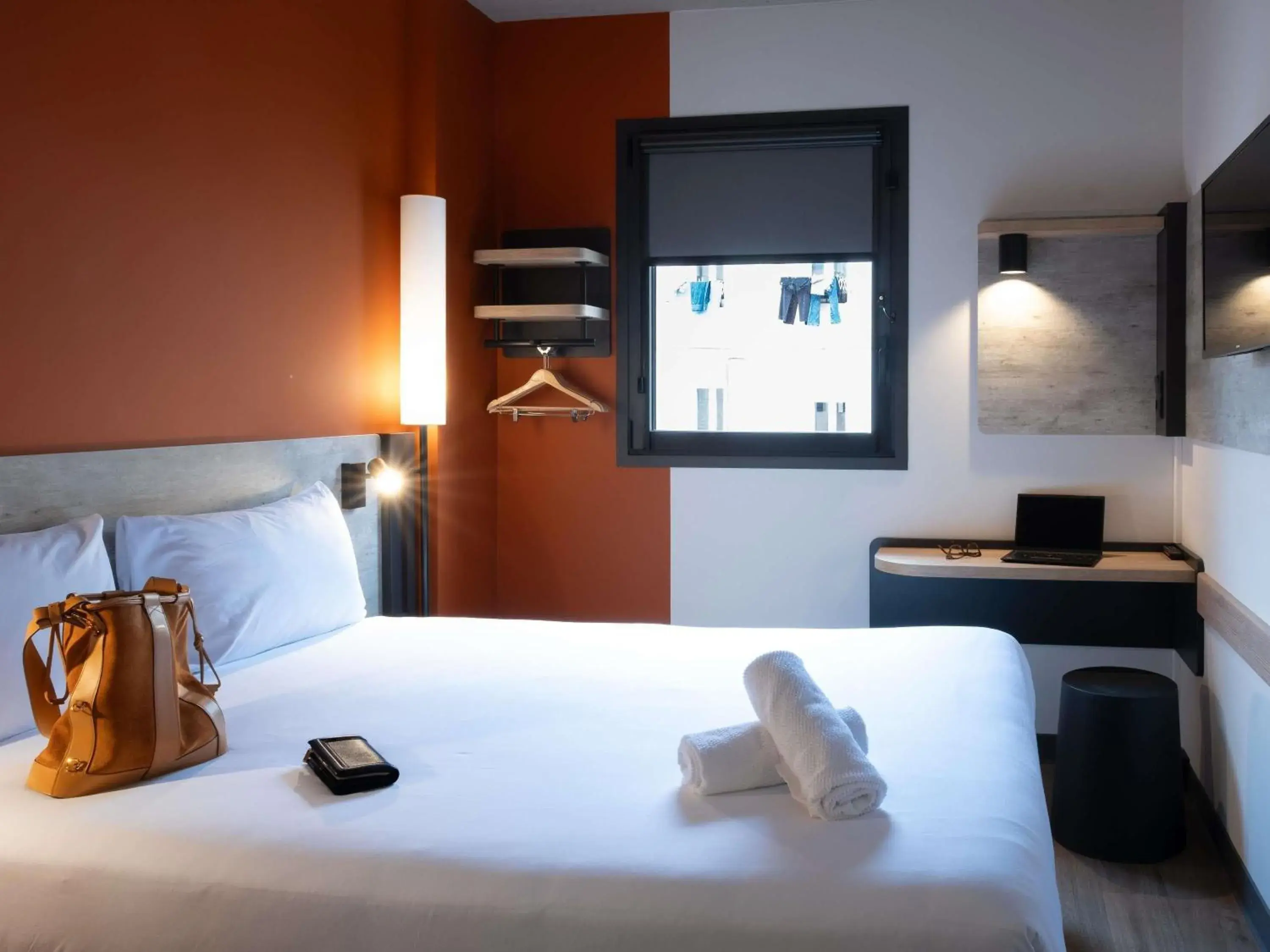 Bedroom, Bed in ibis budget Logroño Centro Bedroom, Bed in ibis budget Logroño Centro