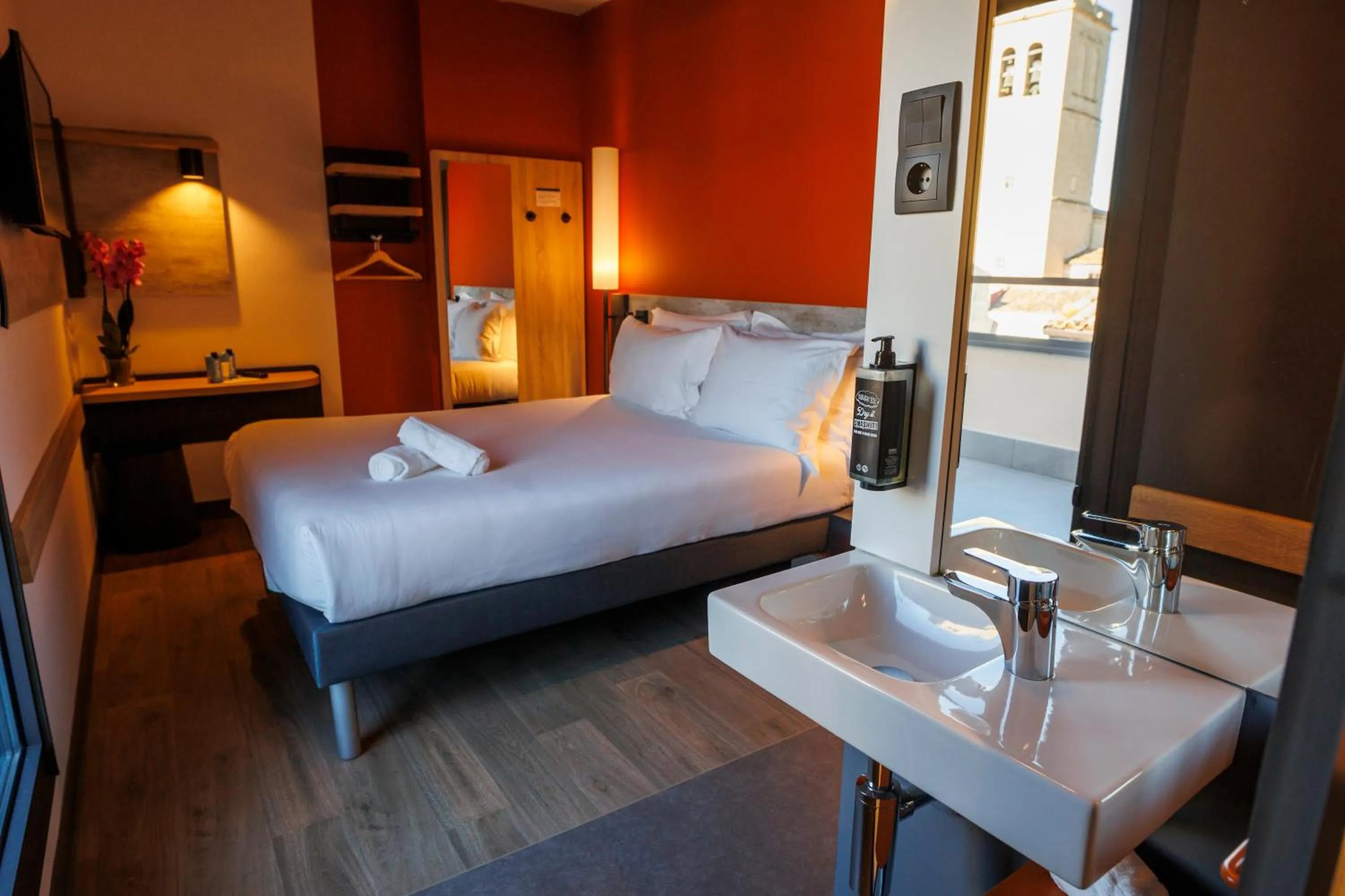 Bed in ibis budget Logroño Centro