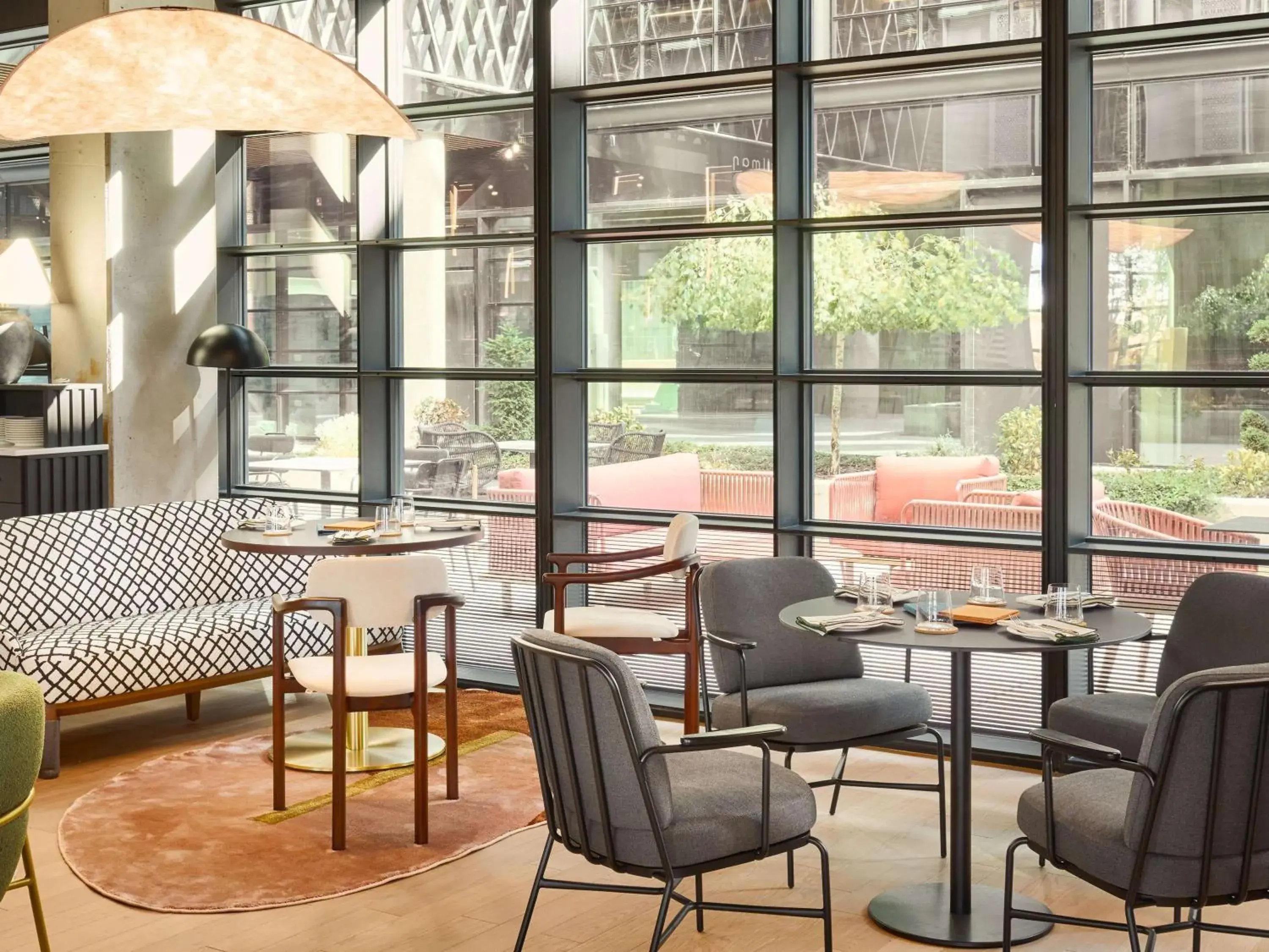 Restaurant/places to eat in Pullman Zagreb Restaurant/places to eat in Pullman Zagreb