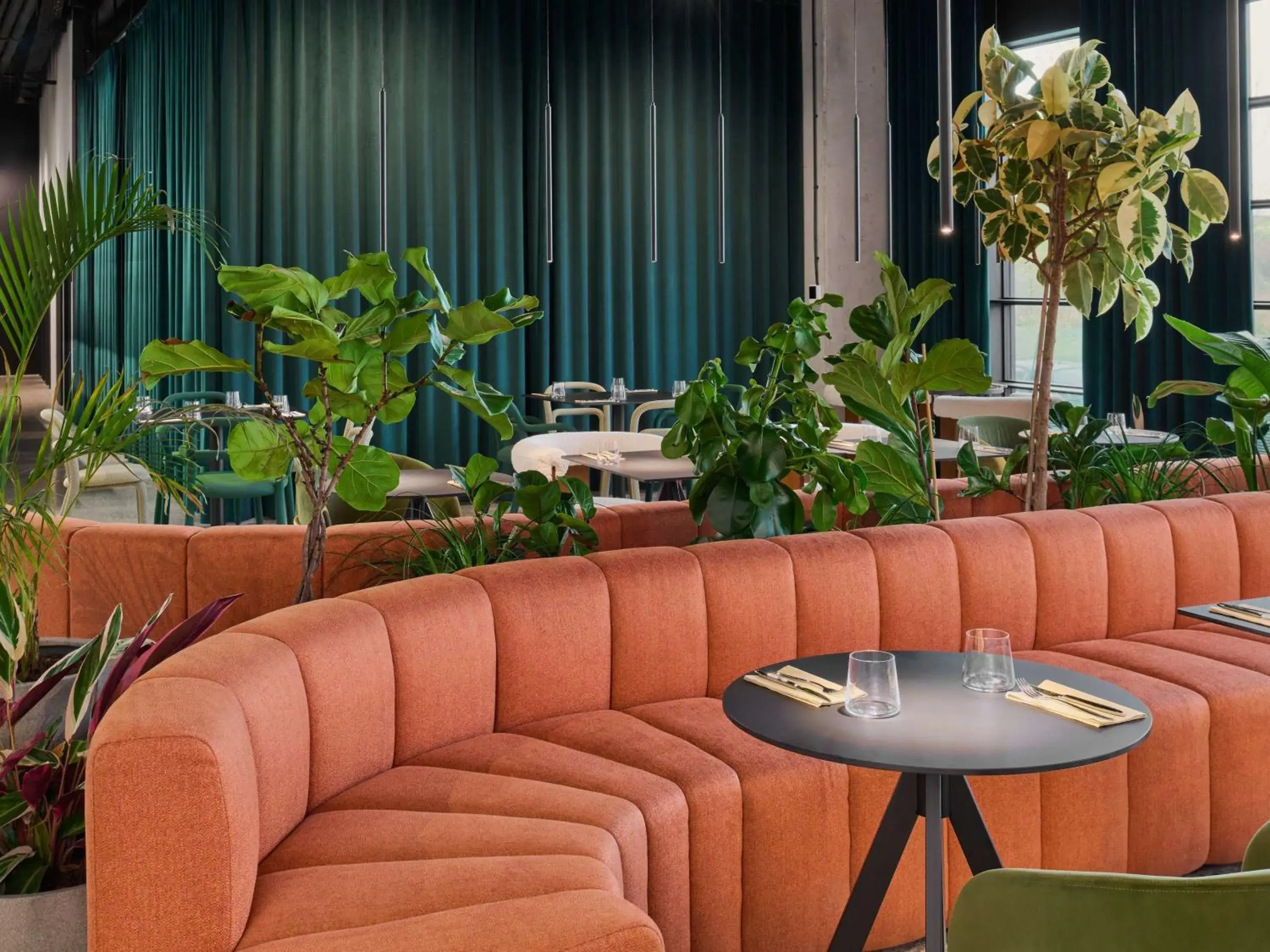 Restaurant/places to eat in Pullman Zagreb Restaurant/places to eat in Pullman Zagreb