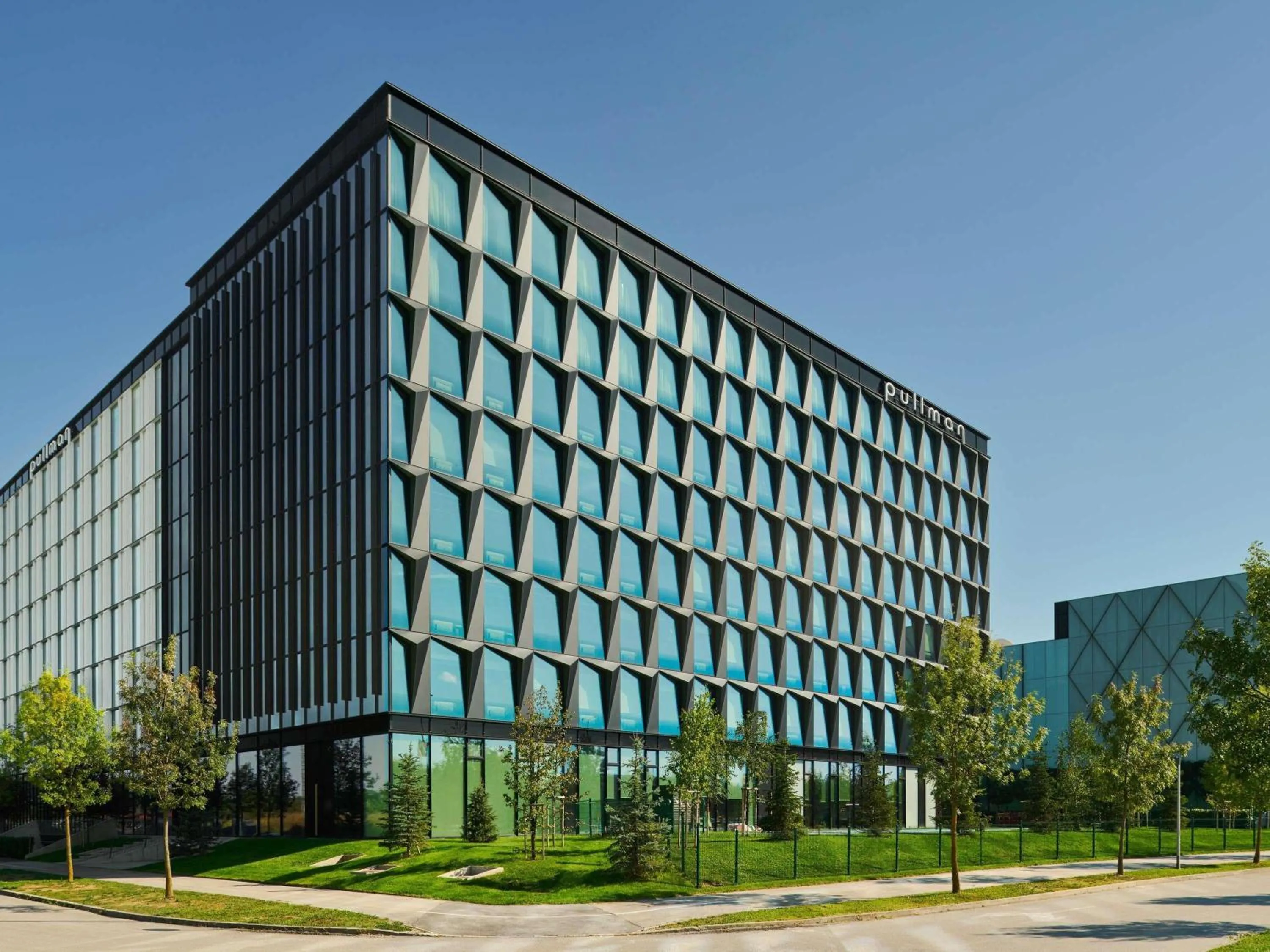 Property building in Pullman Zagreb