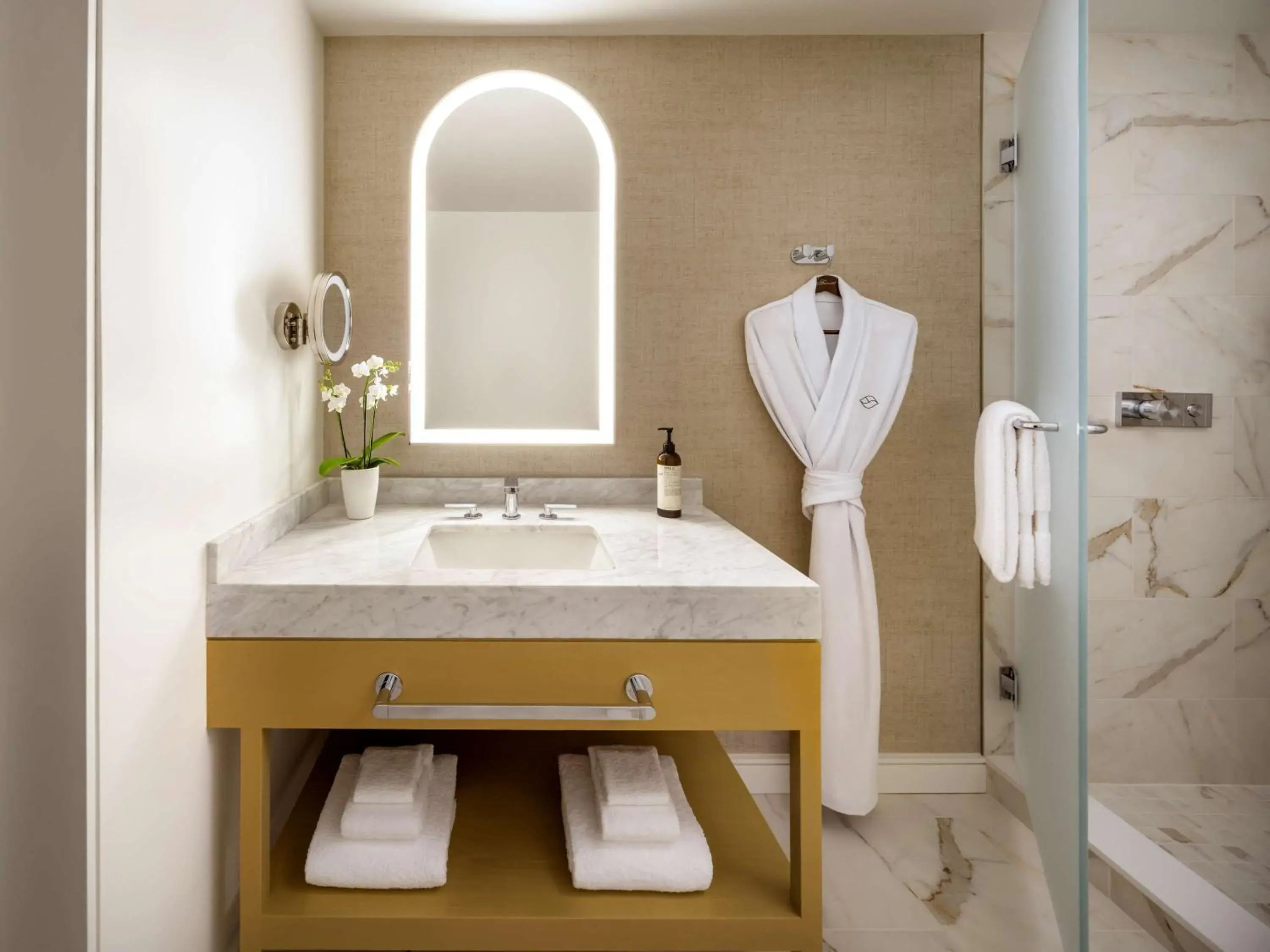 Bathroom in Fairmont Breakers Long Beach Bathroom in Fairmont Breakers Long Beach