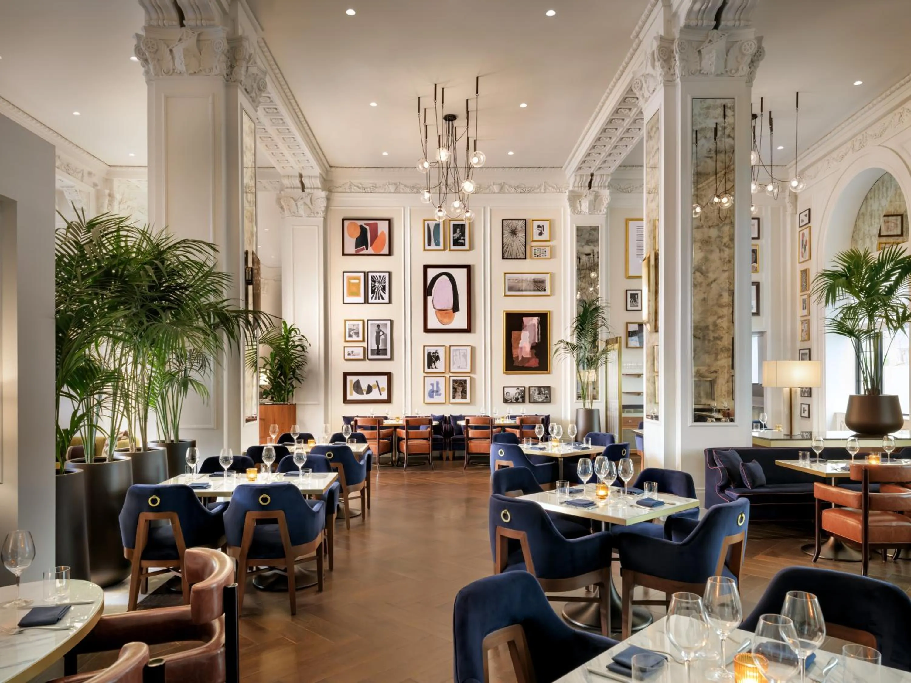 Restaurant/places to eat in Fairmont Breakers Long Beach