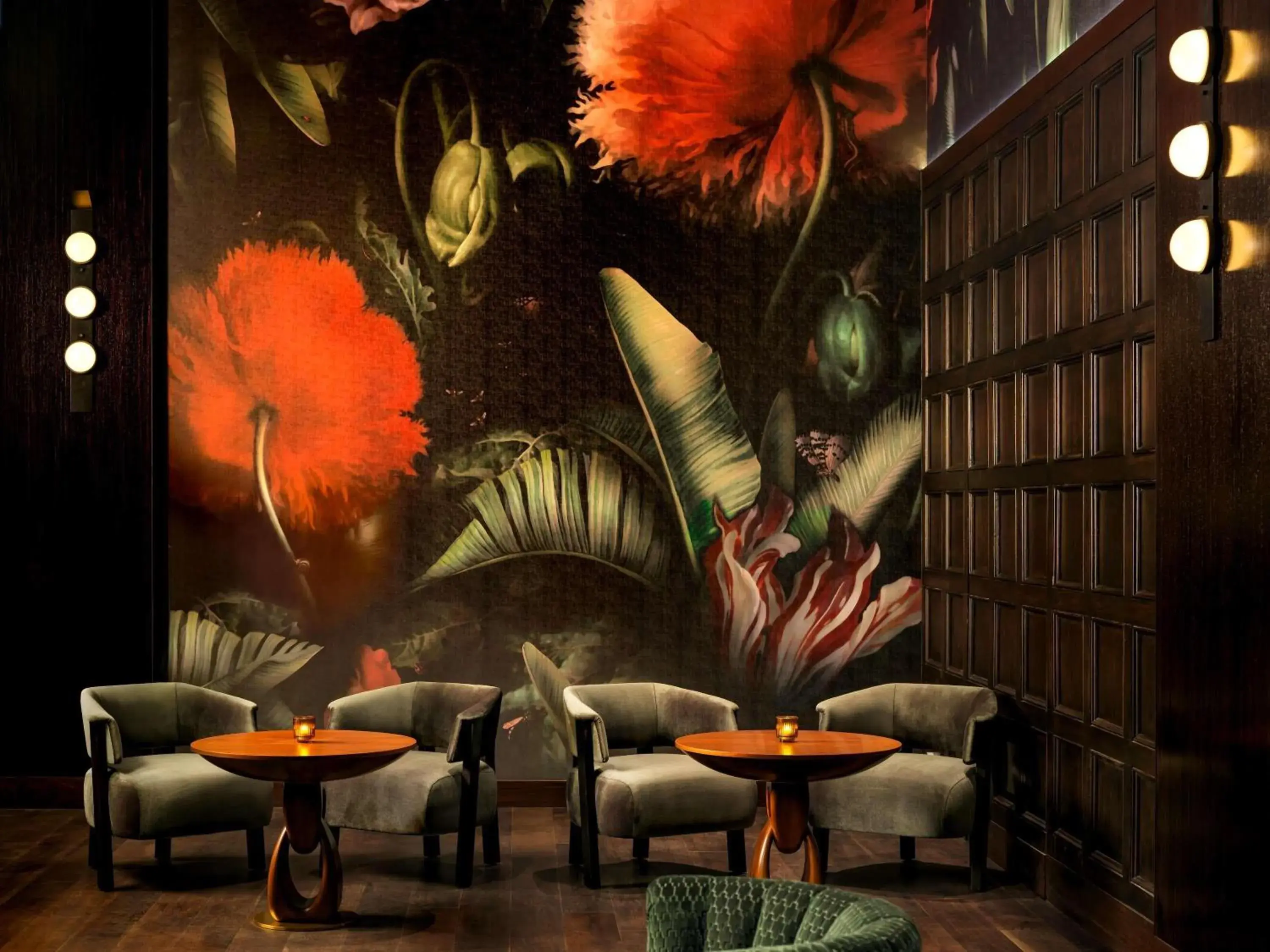 Property building in Fairmont Breakers Long Beach Property building in Fairmont Breakers Long Beach