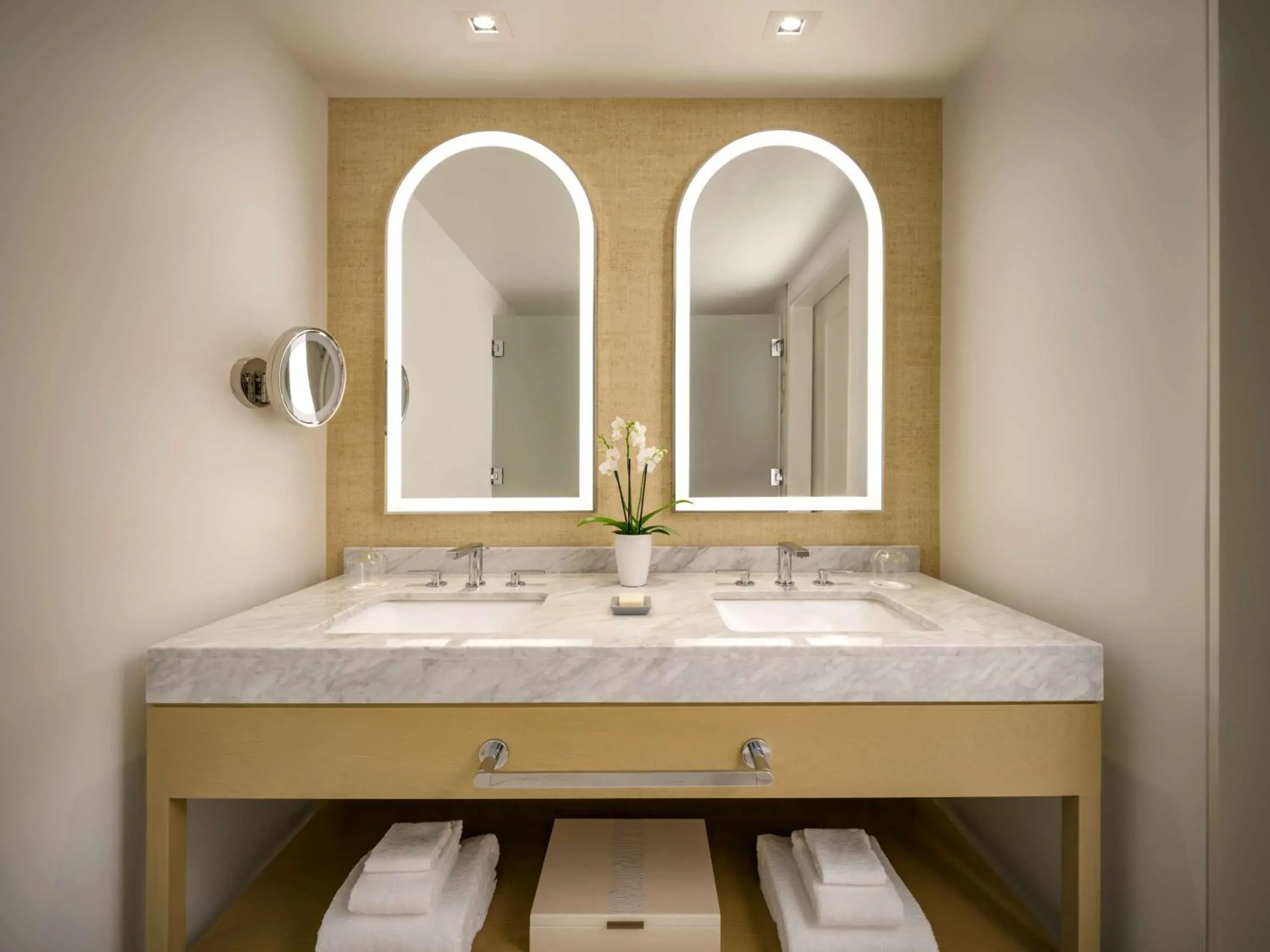 Bathroom in Fairmont Breakers Long Beach Bathroom in Fairmont Breakers Long Beach