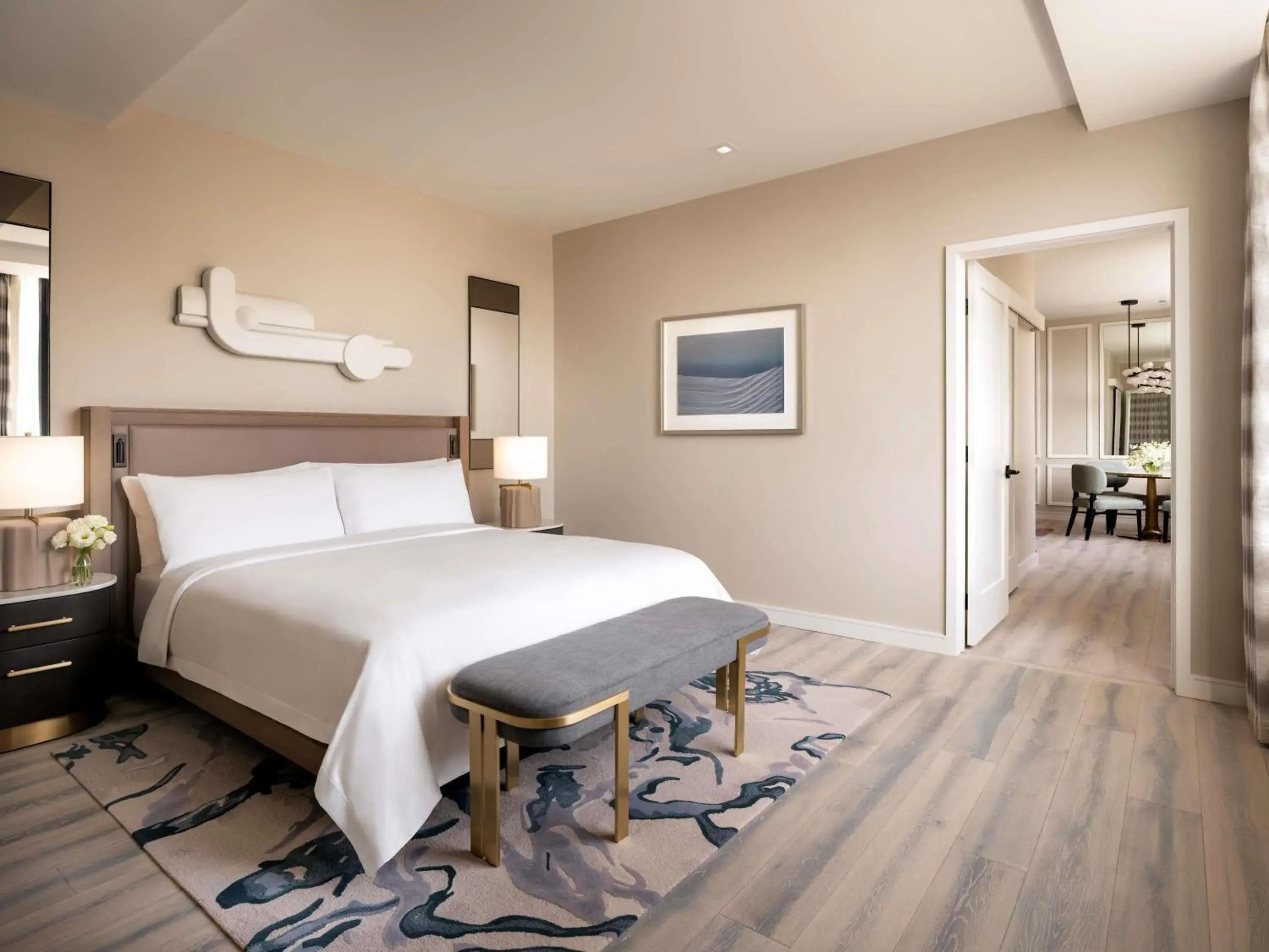 Bedroom, Bed in Fairmont Breakers Long Beach Bedroom, Bed in Fairmont Breakers Long Beach