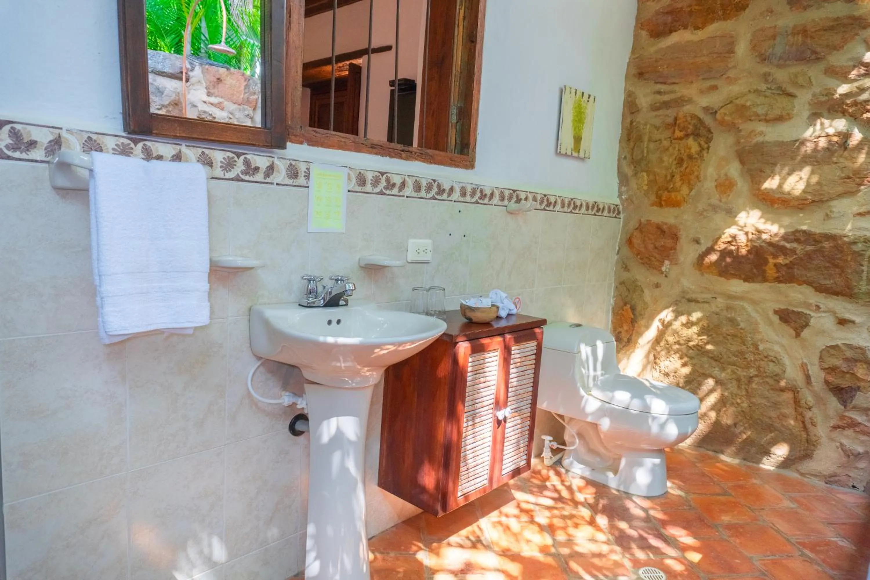 Bathroom in Hotel Hacienda Macedonia