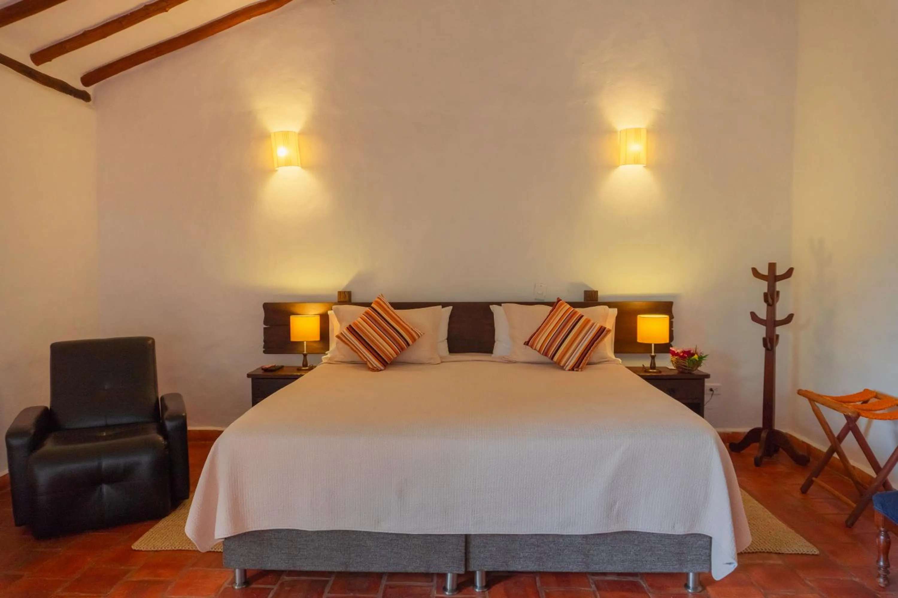 Bed in Hotel Hacienda Macedonia