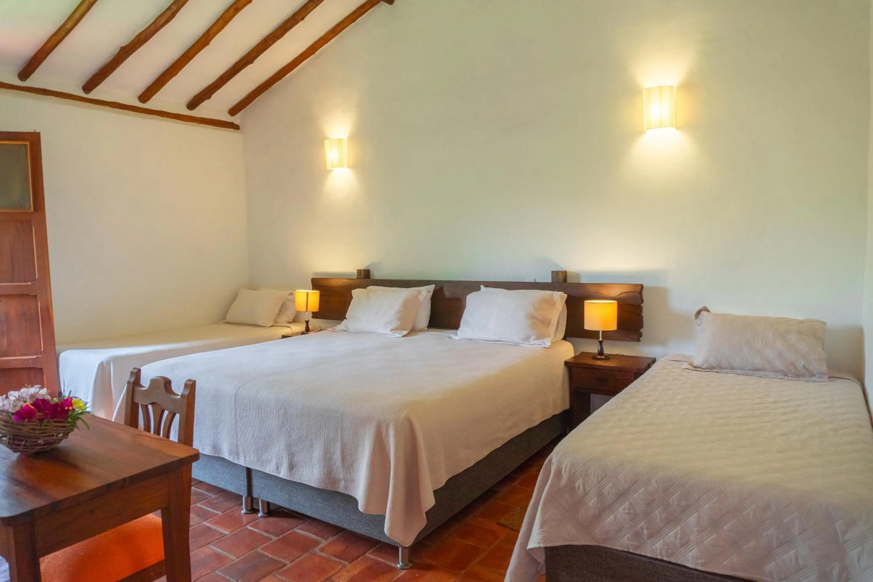 Bed in Hotel Hacienda Macedonia