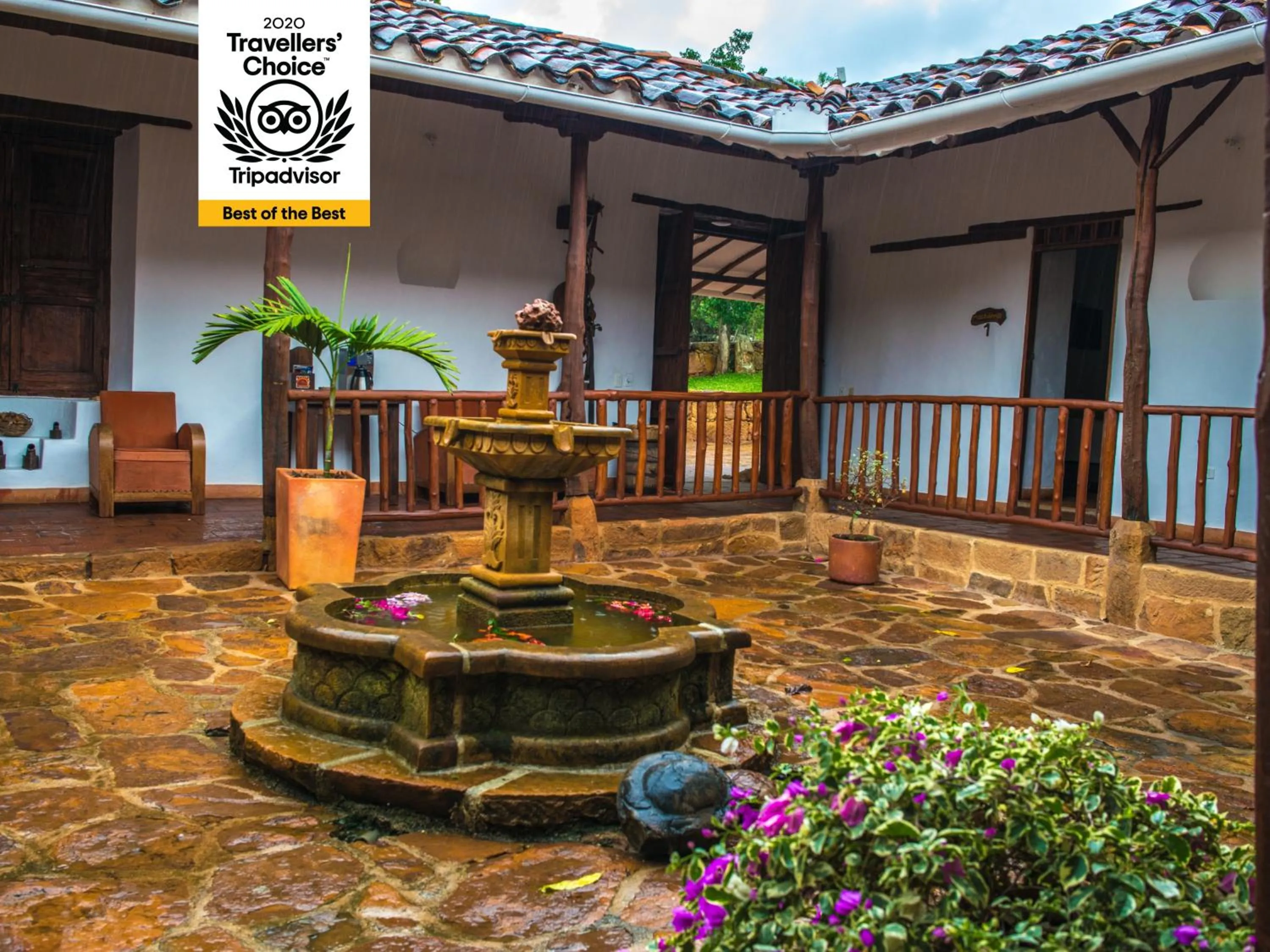 Patio in Hotel Hacienda Macedonia