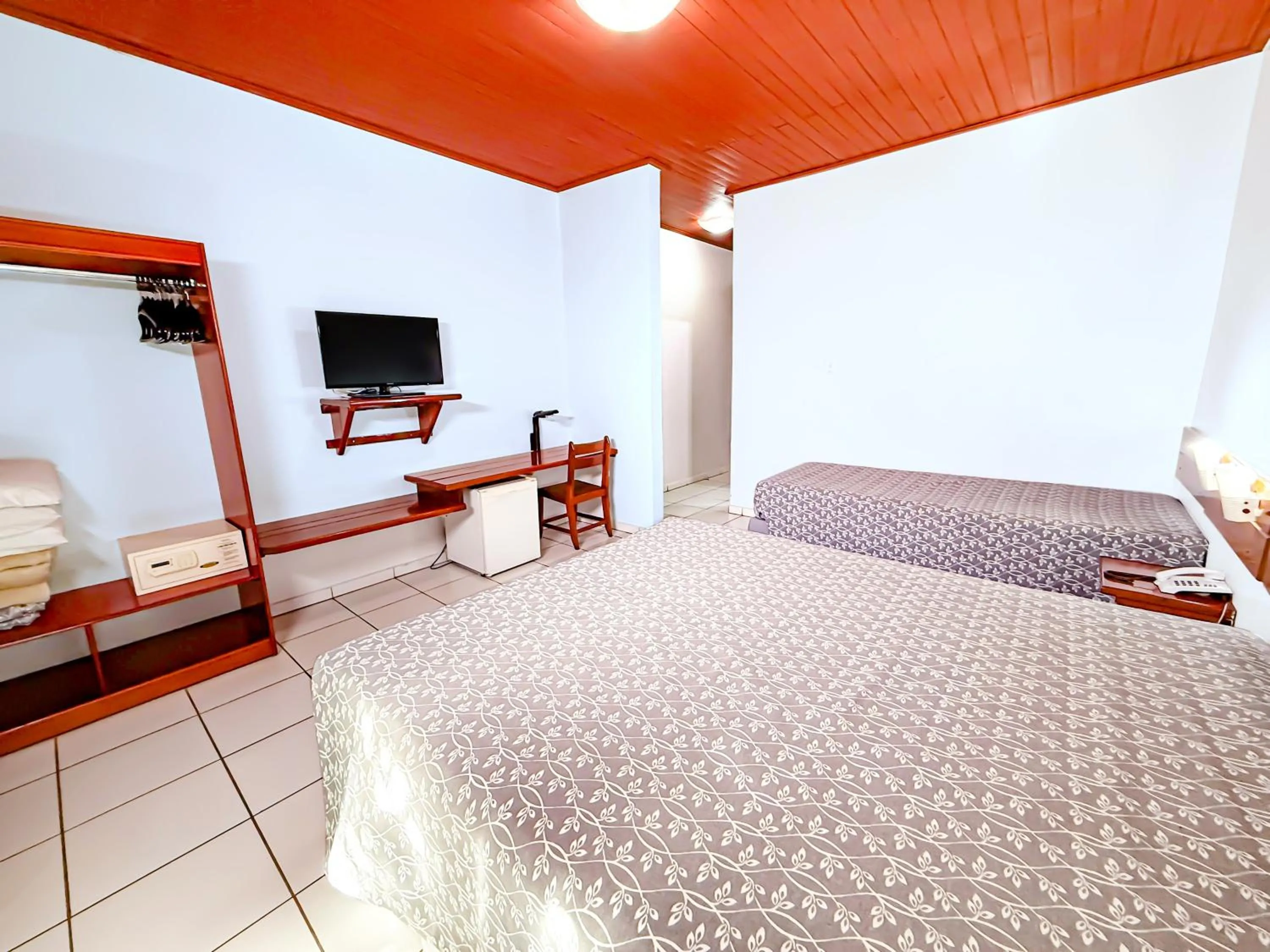 Bedroom, Bed in diRoma Thermas direto com o Grupo diRoma com acesso ao Acqua Park e Café da manhã