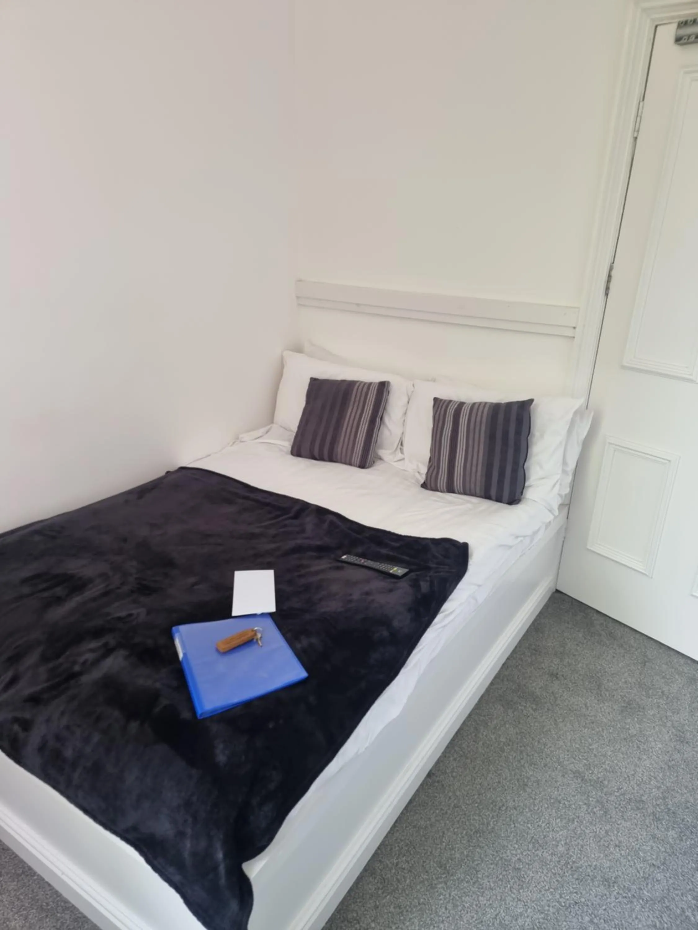 Bed in The White Hart Hull