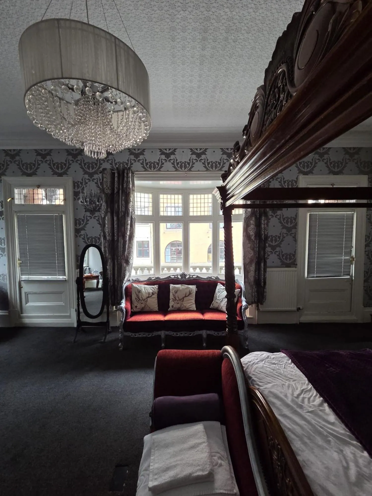 Bed in The White Hart Hull
